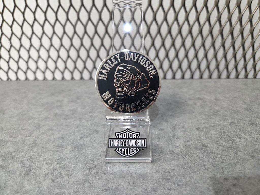 Licensed Product American Legend Skull Challenge Coin