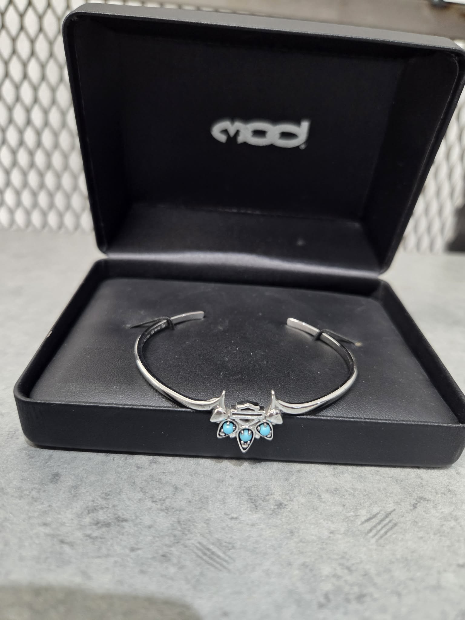 Licensed Product Womens .925 Silver Turquoise Gypsy Cuff Bracelet Main image