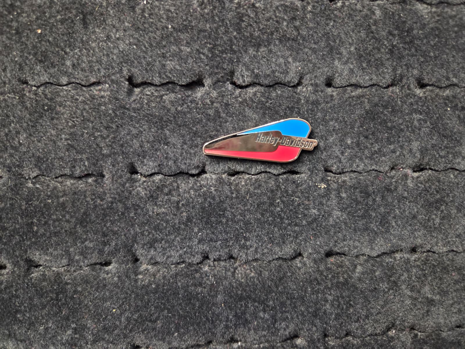 Licensed Product Red & Blue Tank Pin Main image