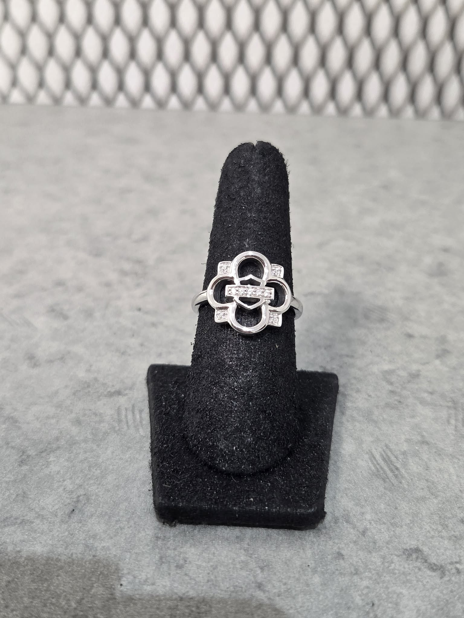 Licensed Product Womens .925 Silver Bling Clover Ring