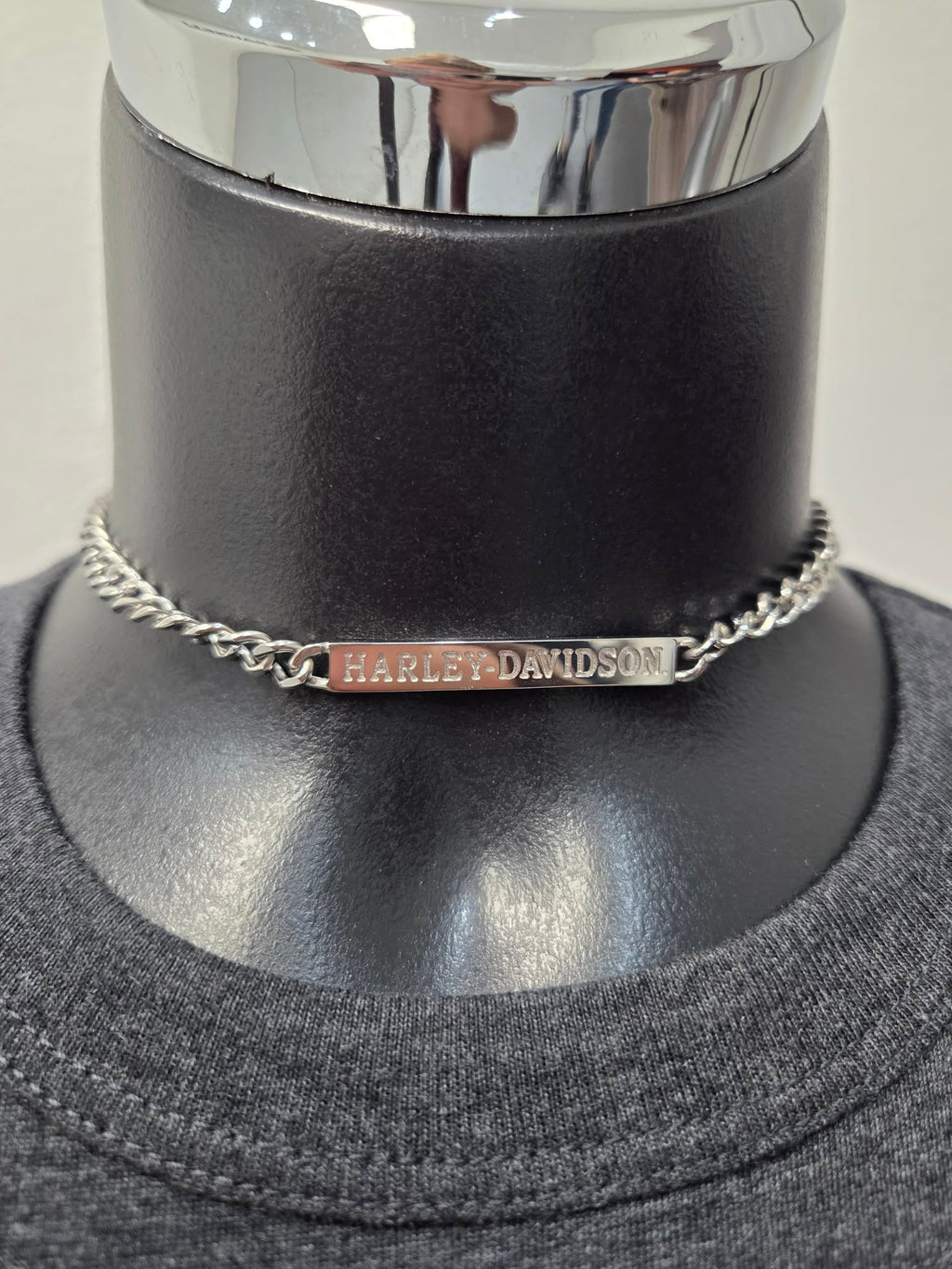 Licensed Product Womens Stainless Steel Bar Curb Link Necklace – Adjustable