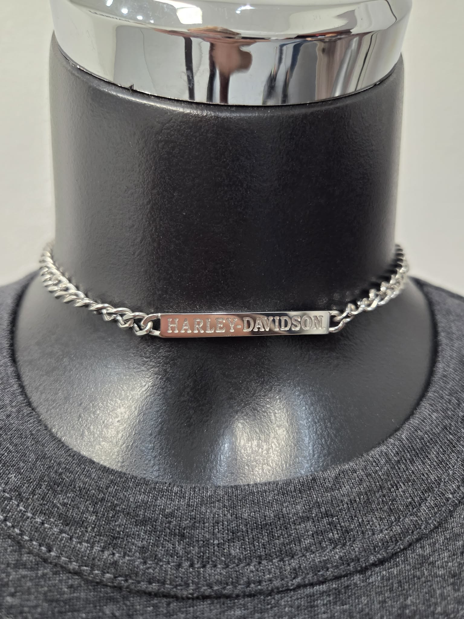 Licensed Product Womens Stainless Steel Bar Curb Link Necklace – Adjustable