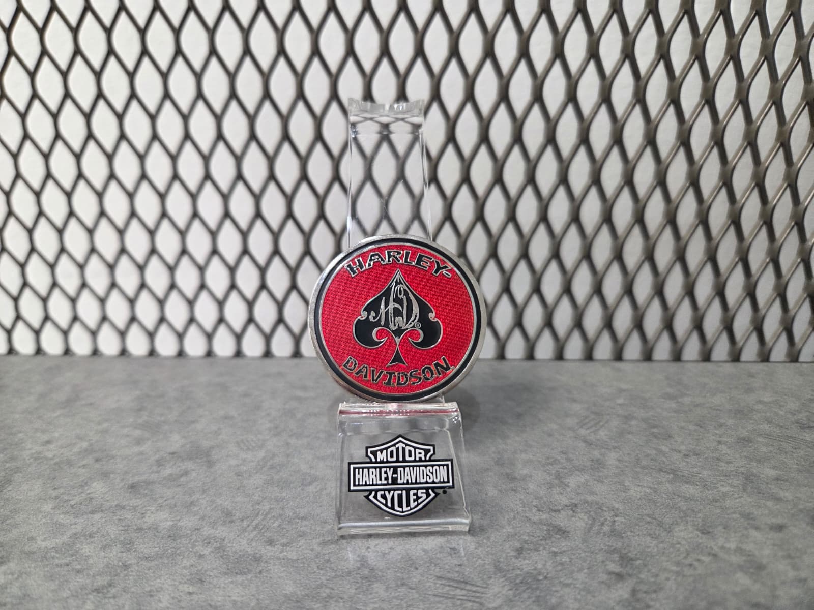 Licensed Product Heart Spade with Roses 1.75" Challenge Coin Secondary image