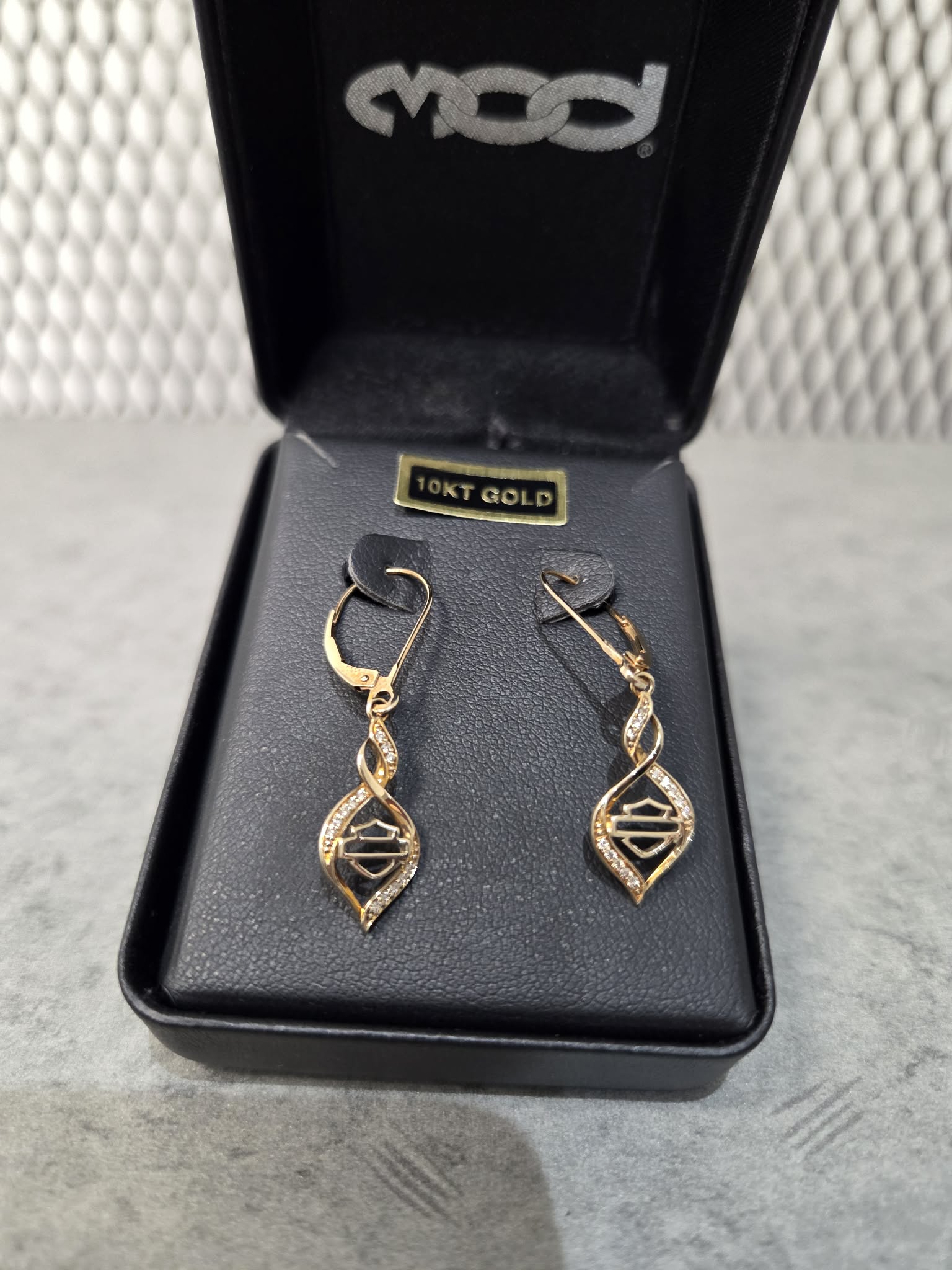 Licensed Product Womens 10kt Gold Infinity Bling Dangle Earrings