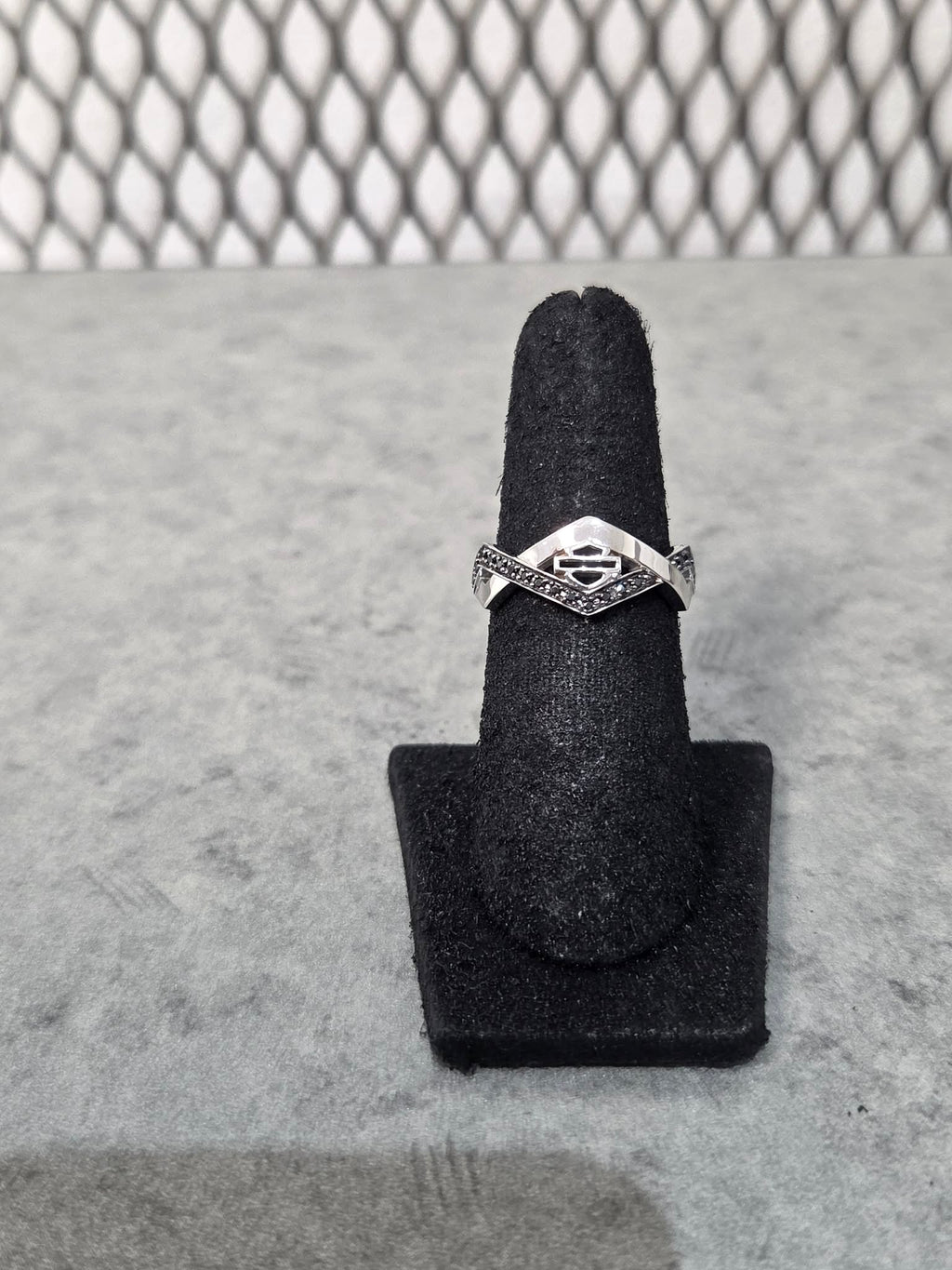 Licensed Product Womens .925 Silver Diamond Festival Black CZ Ring