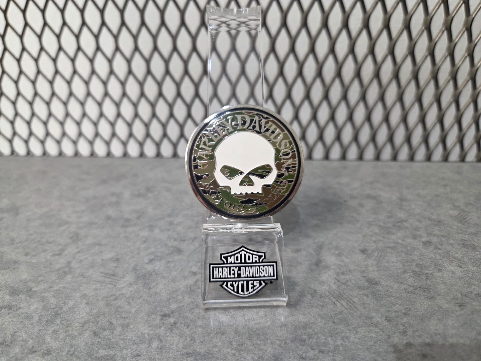 Licensed Product Skull Camo 1.75" Challenge Coin Main image