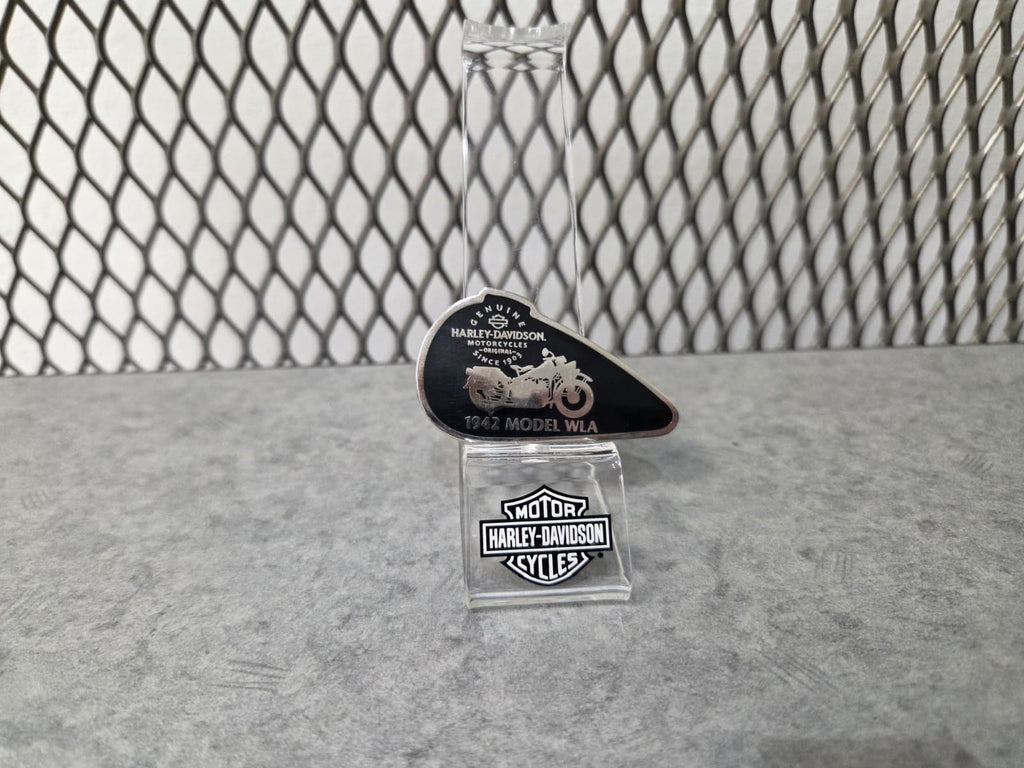 Licensed Product Mens 1942 Model WLA 2" Challenge Coin