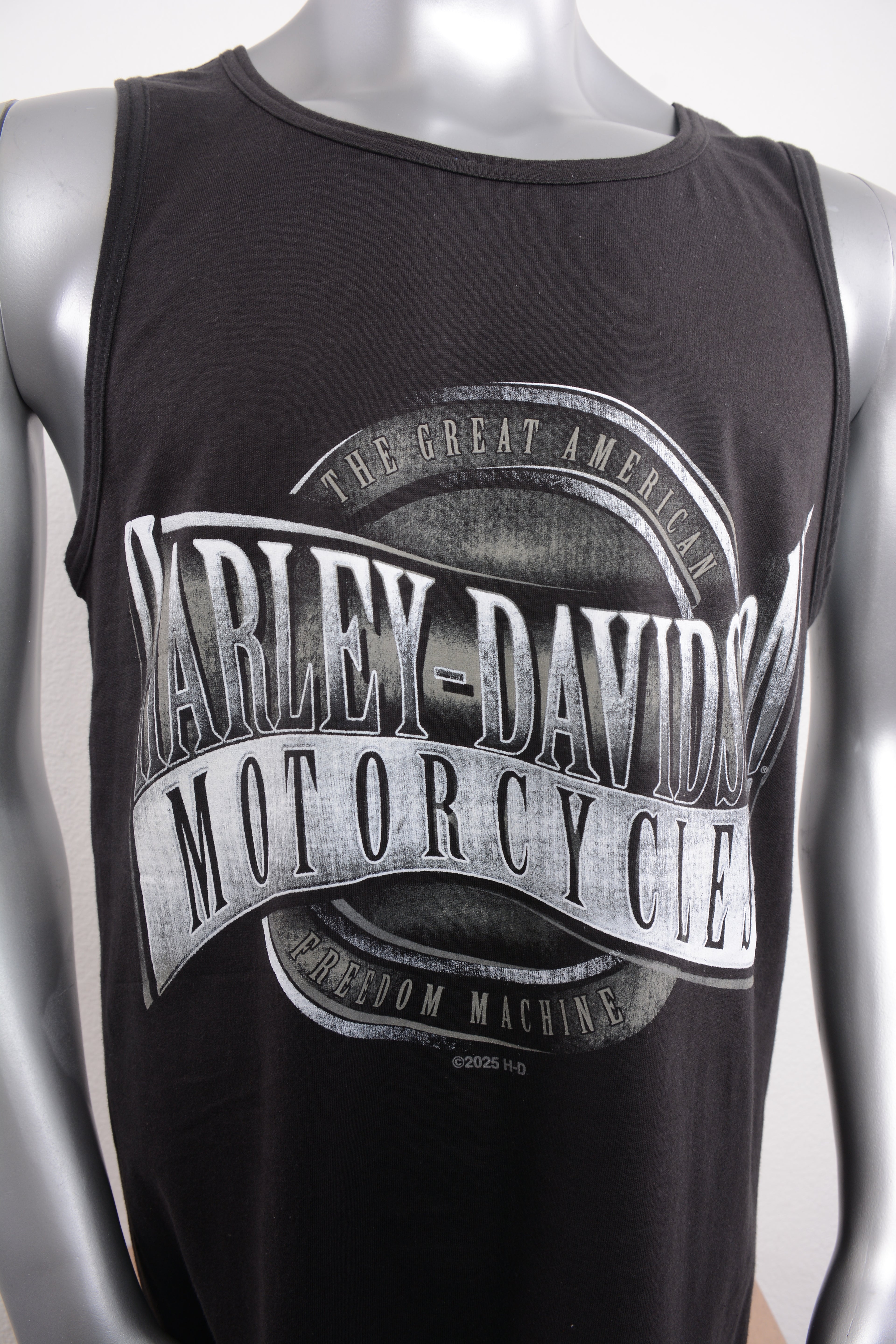 Licensed Product TWISTED BLACK MNS TANK