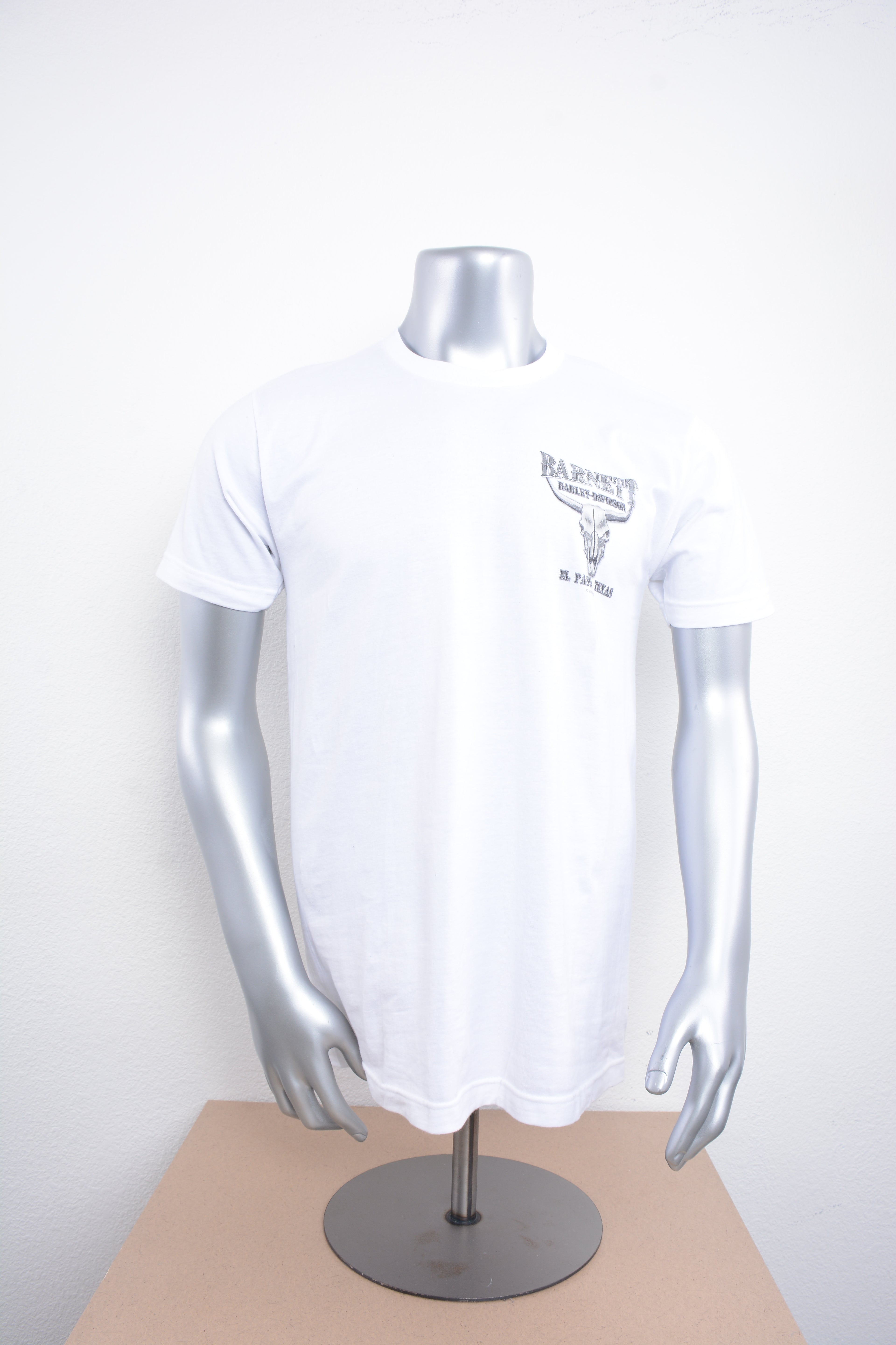 Licensed Product BARNETT BLK/WHT STEER SK S/S WHITE T-SHIRT