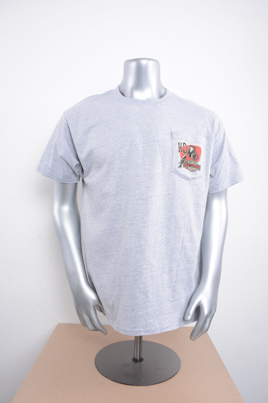 Licensed Product Men's Retro Babe Pocket Grey Short Sleeve T-Shirt