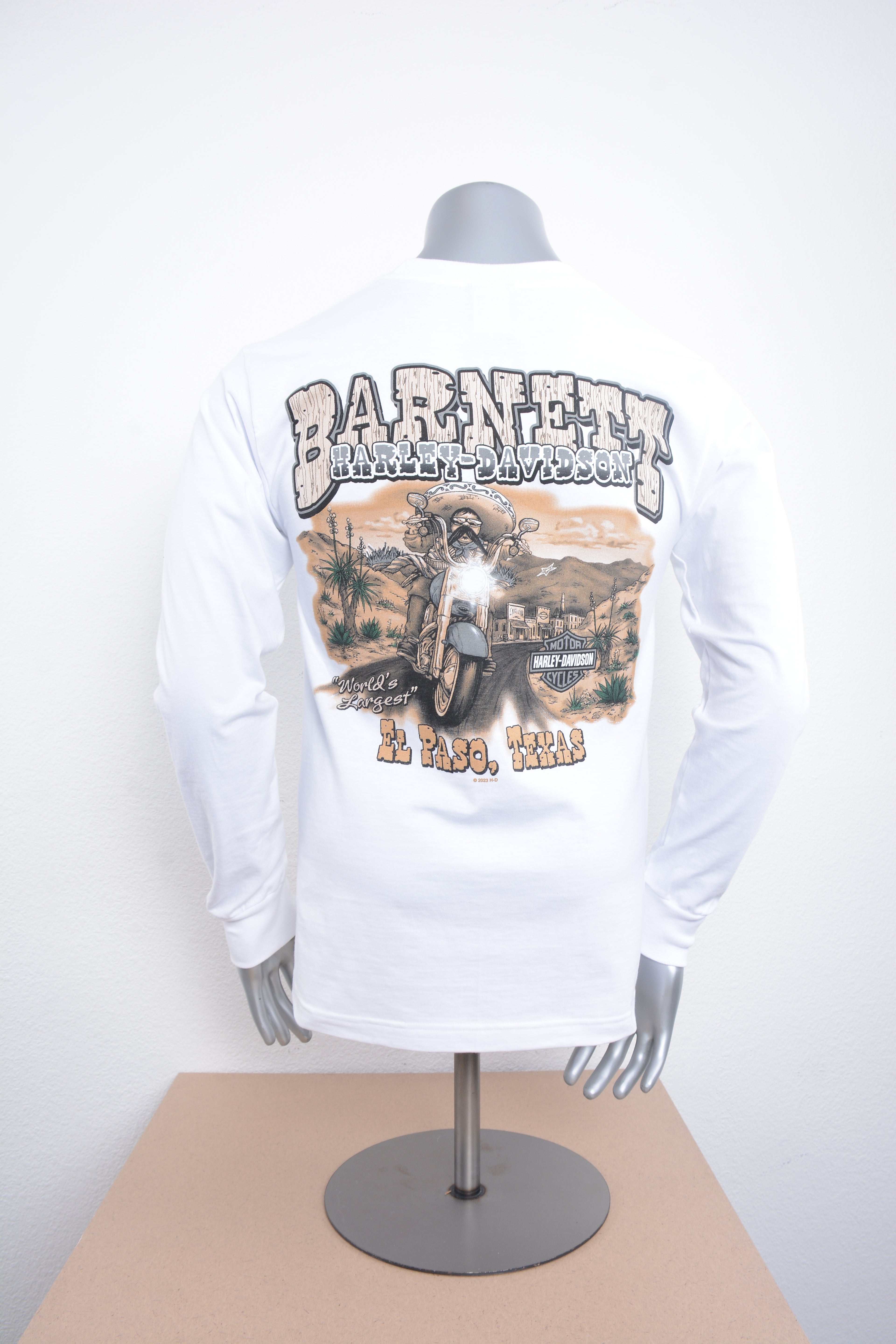 Licensed Product MENS MEXICAN BANDIT MINI CREST FRONT GREY INK WHITE L/S T-SHIRT