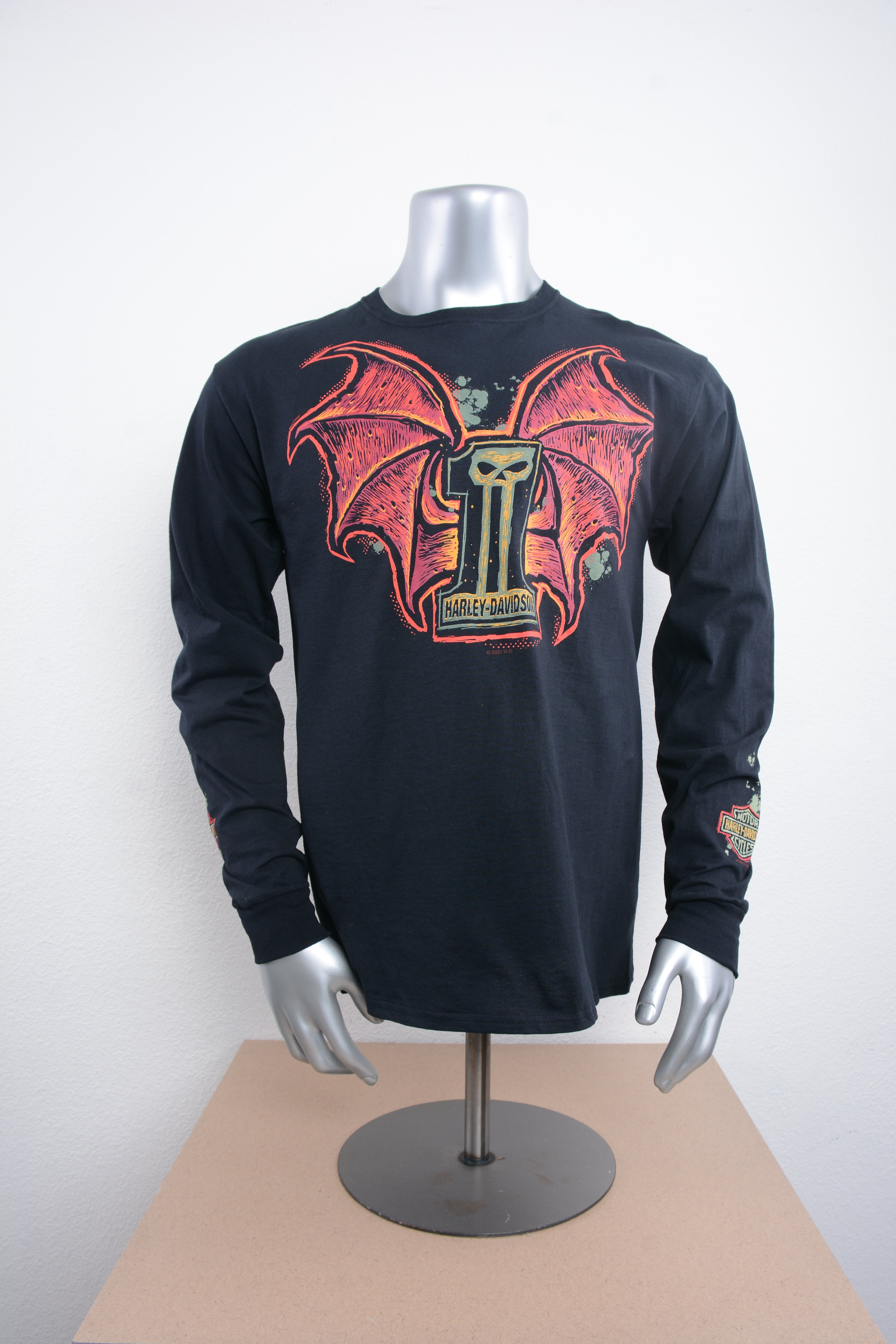 Licensed Product Mens Scorned One II #1 Skull Wings Black Long Sleeve T-Shirt Main image