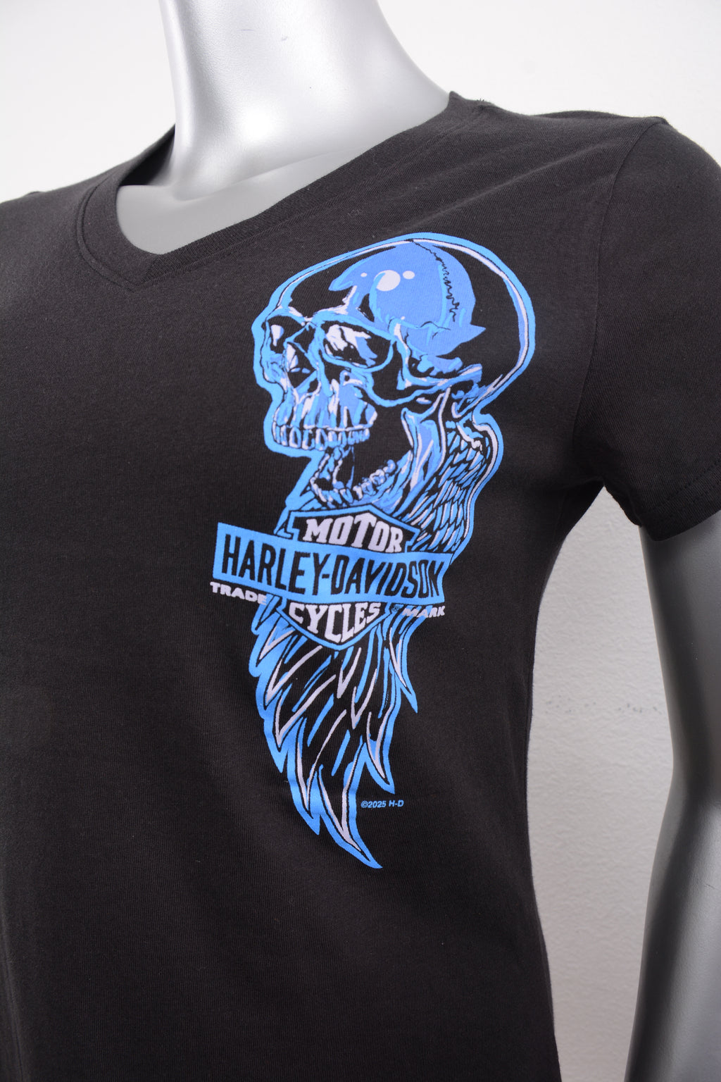 Licensed Product SKULL WING DOWN BLACK WMS VNK T