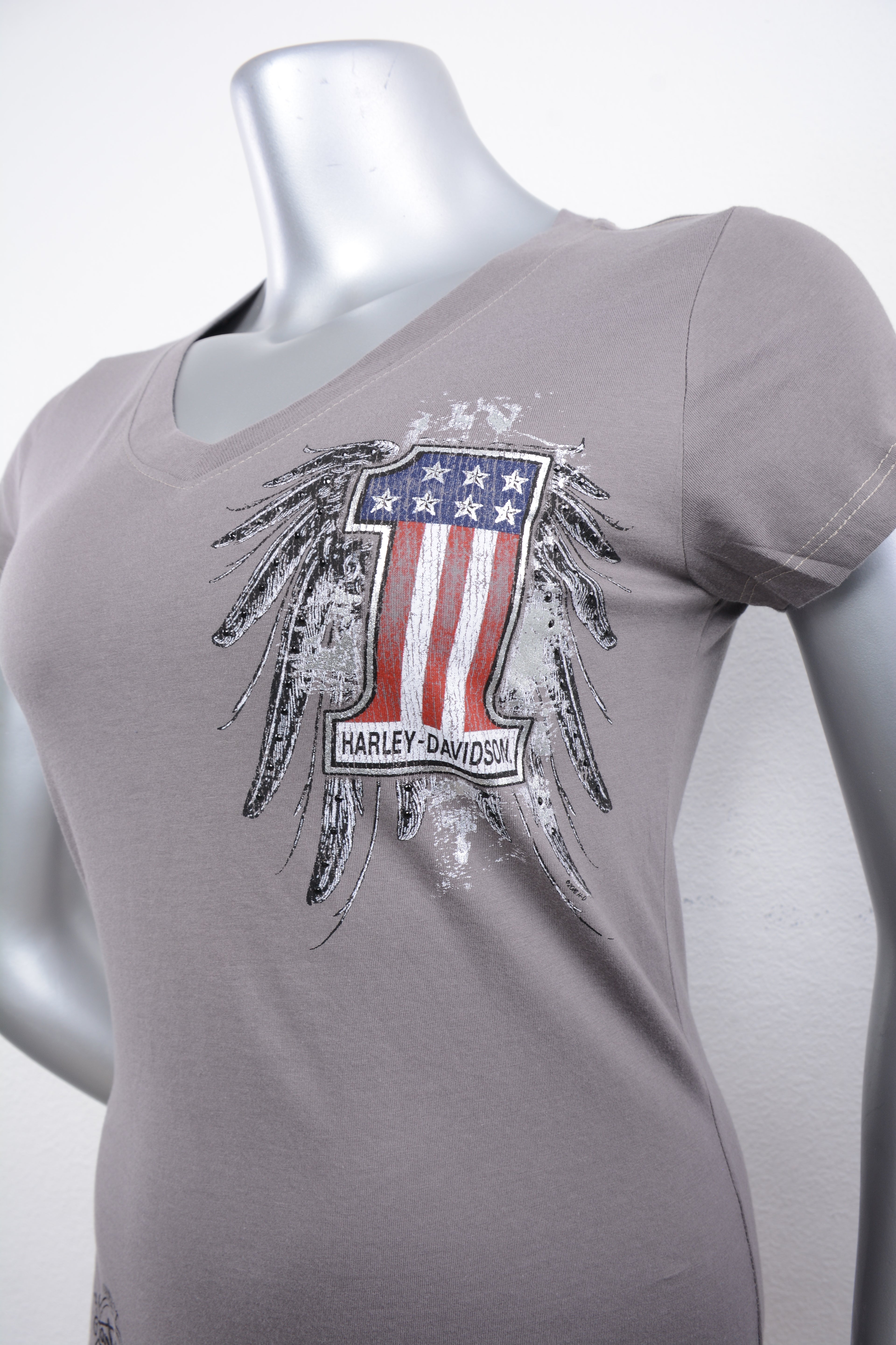 Licensed Product Women's One Mood #1 Logo with Wings Foil with Studs Grey Short Sleeve T-Shirt