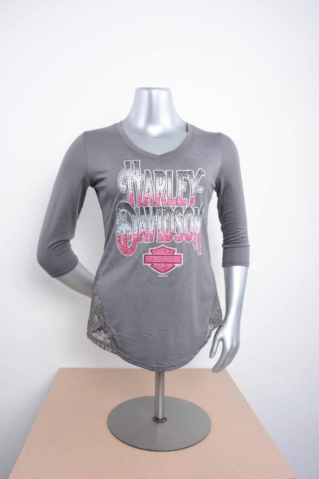 Licensed Product Womens Paradise Side Lace Grey 3/4 Sleeve T-Shirt