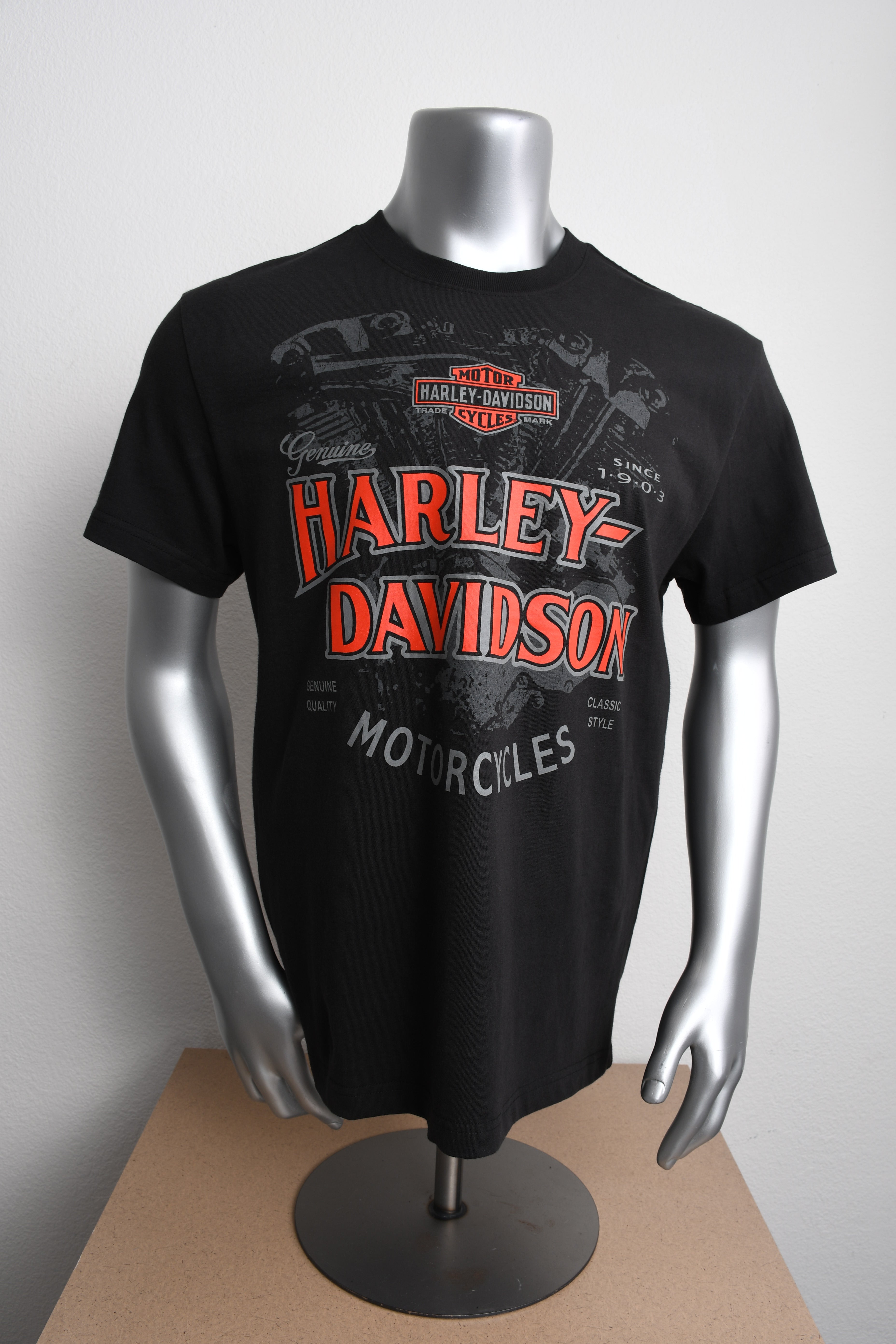 Licensed Product CLASSIC KNUCKLE MNS T
