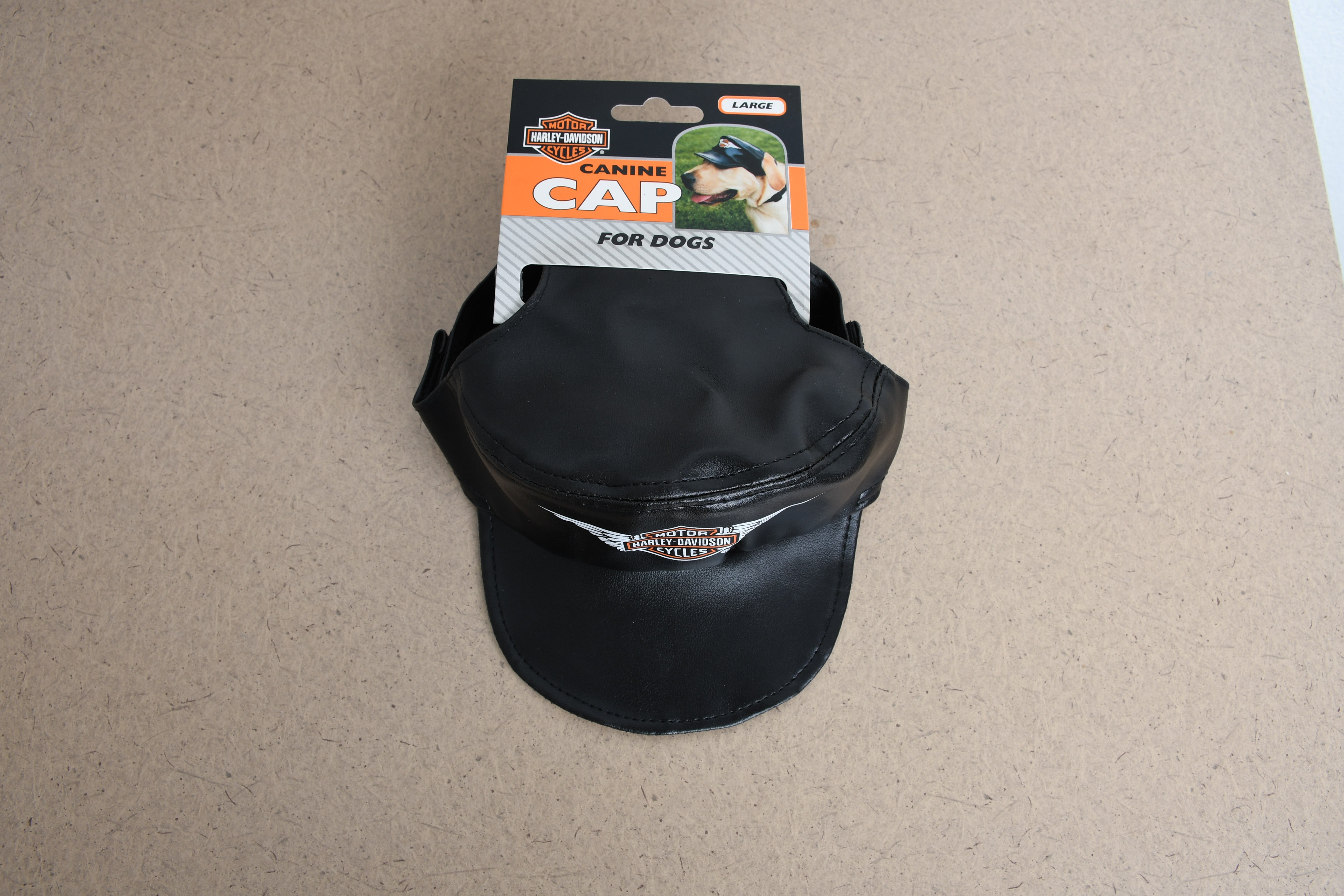 Licensed Product Pet Cap Black Vinyl Main image