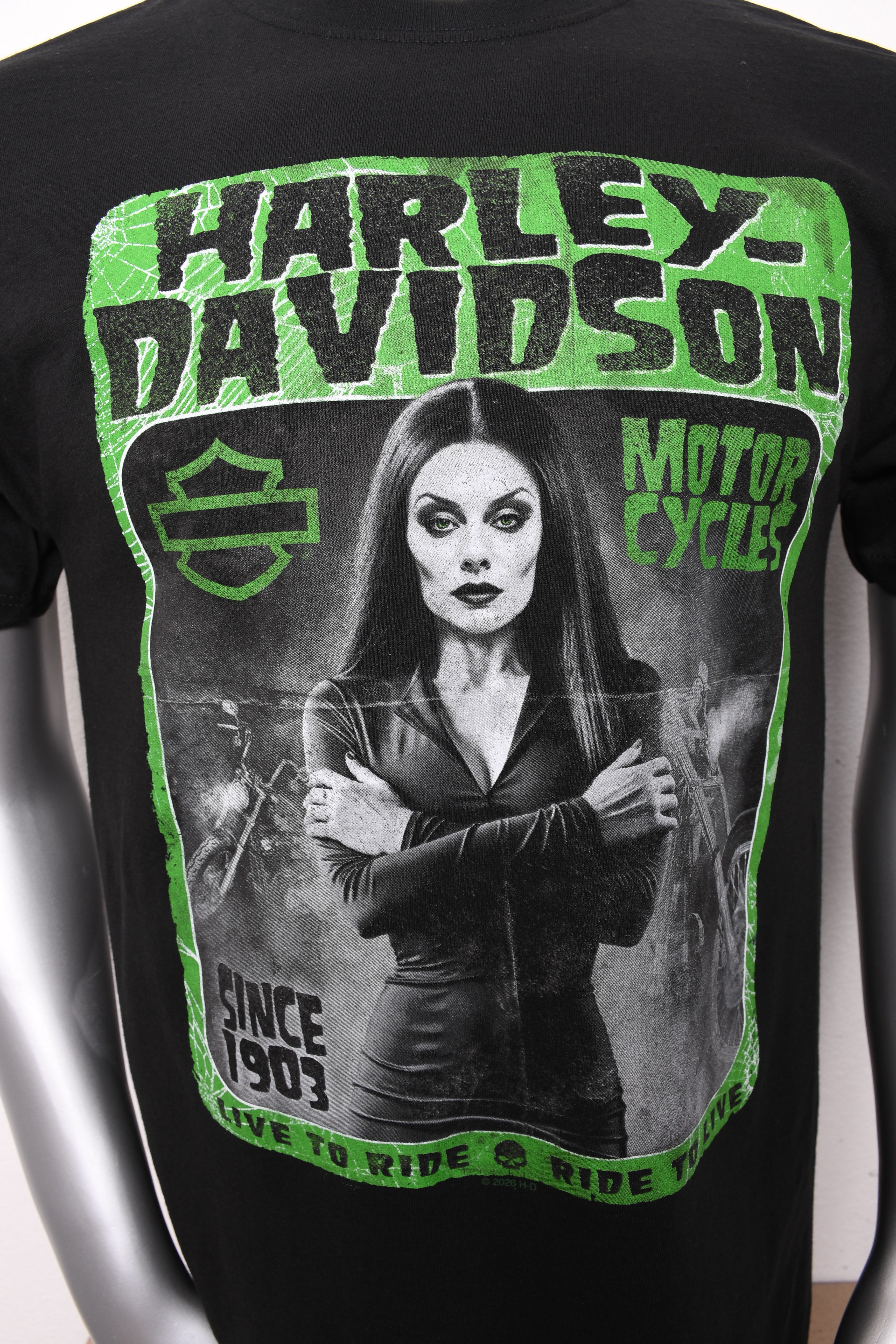 Licensed Product MORTICIA BLK S/S MENS Secondary image