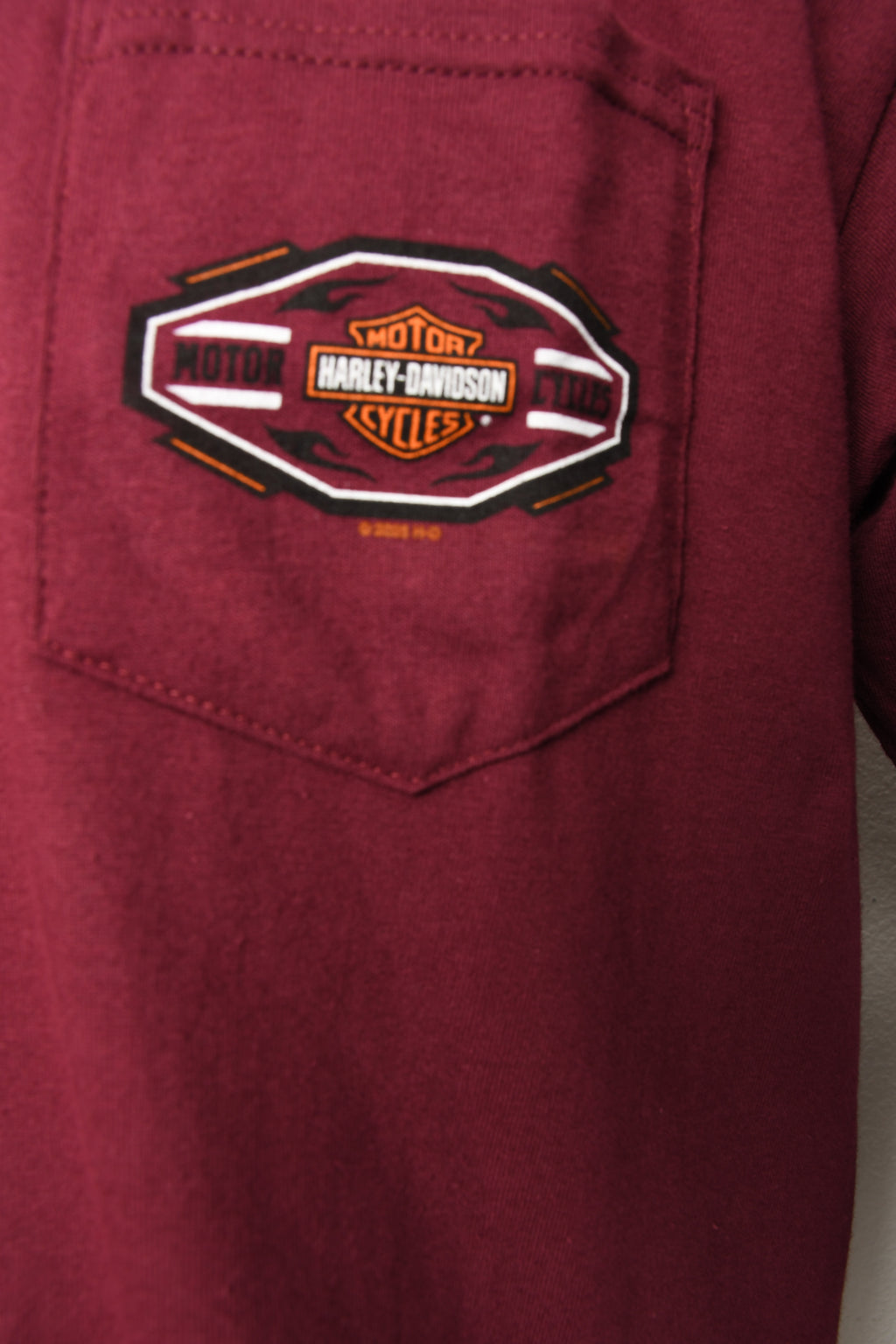 Licensed Product VICTORY S/S PKT MENS MAROON