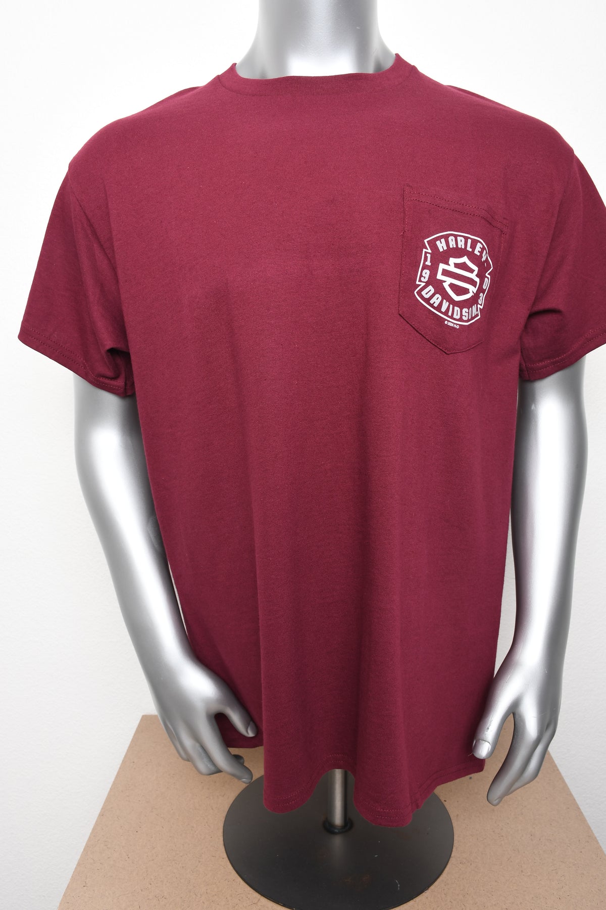 Licensed Product CAPTAIN MAROON S/S PKT MENS