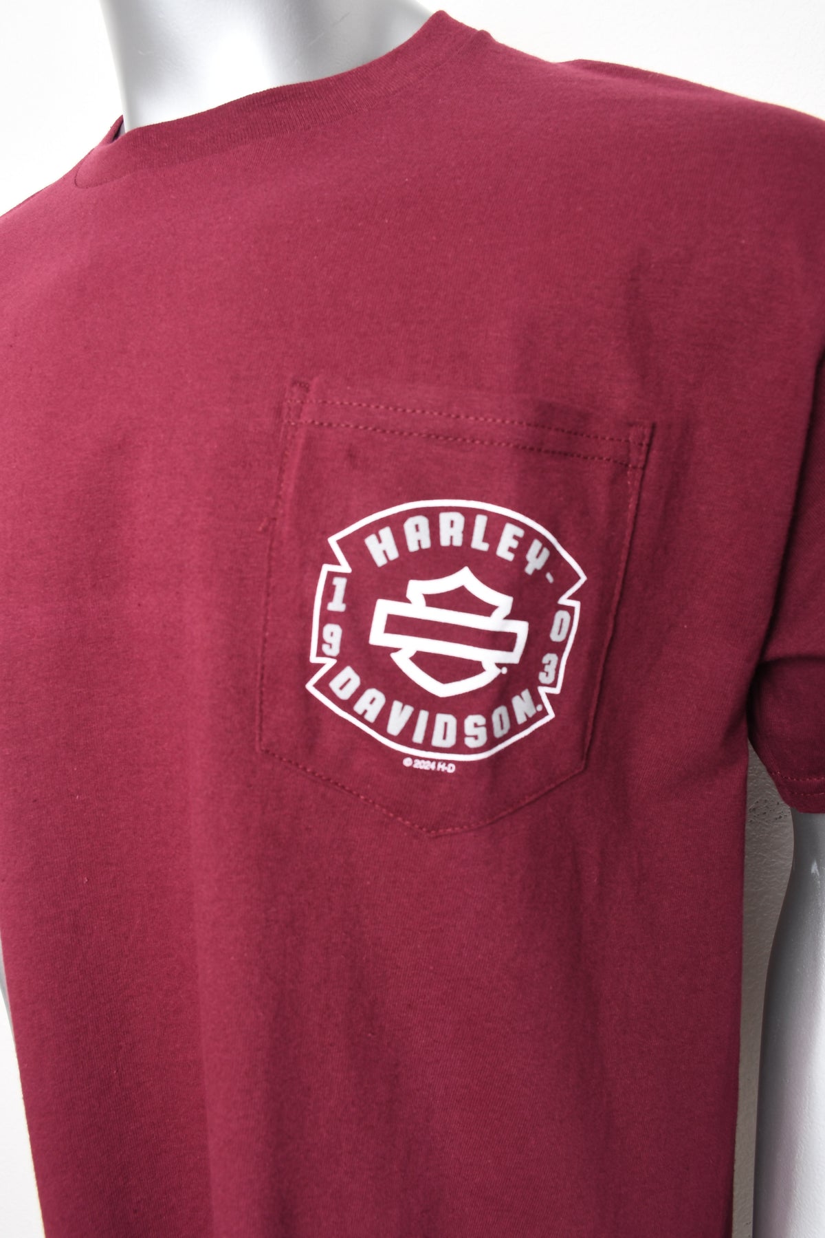 Licensed Product CAPTAIN MAROON S/S PKT MENS