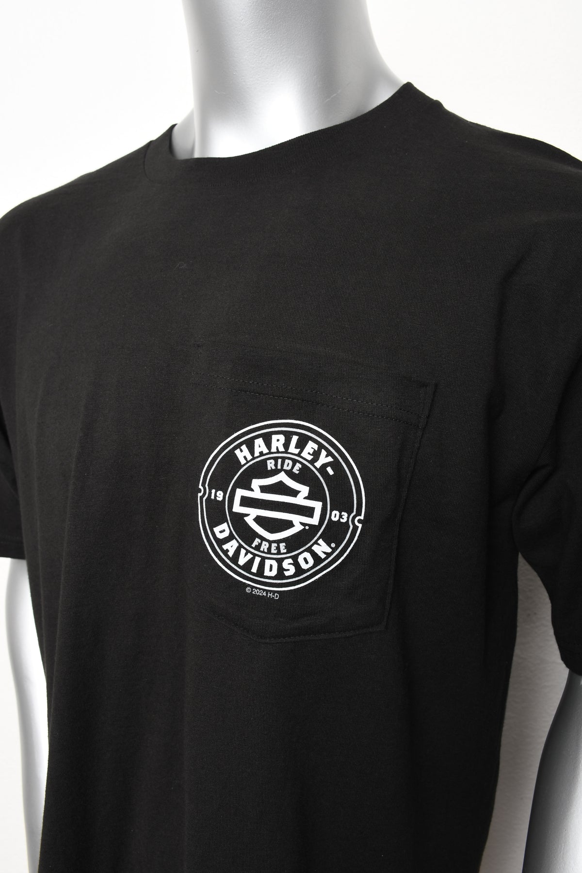 Licensed Product PROFESS S/S PKT MENS