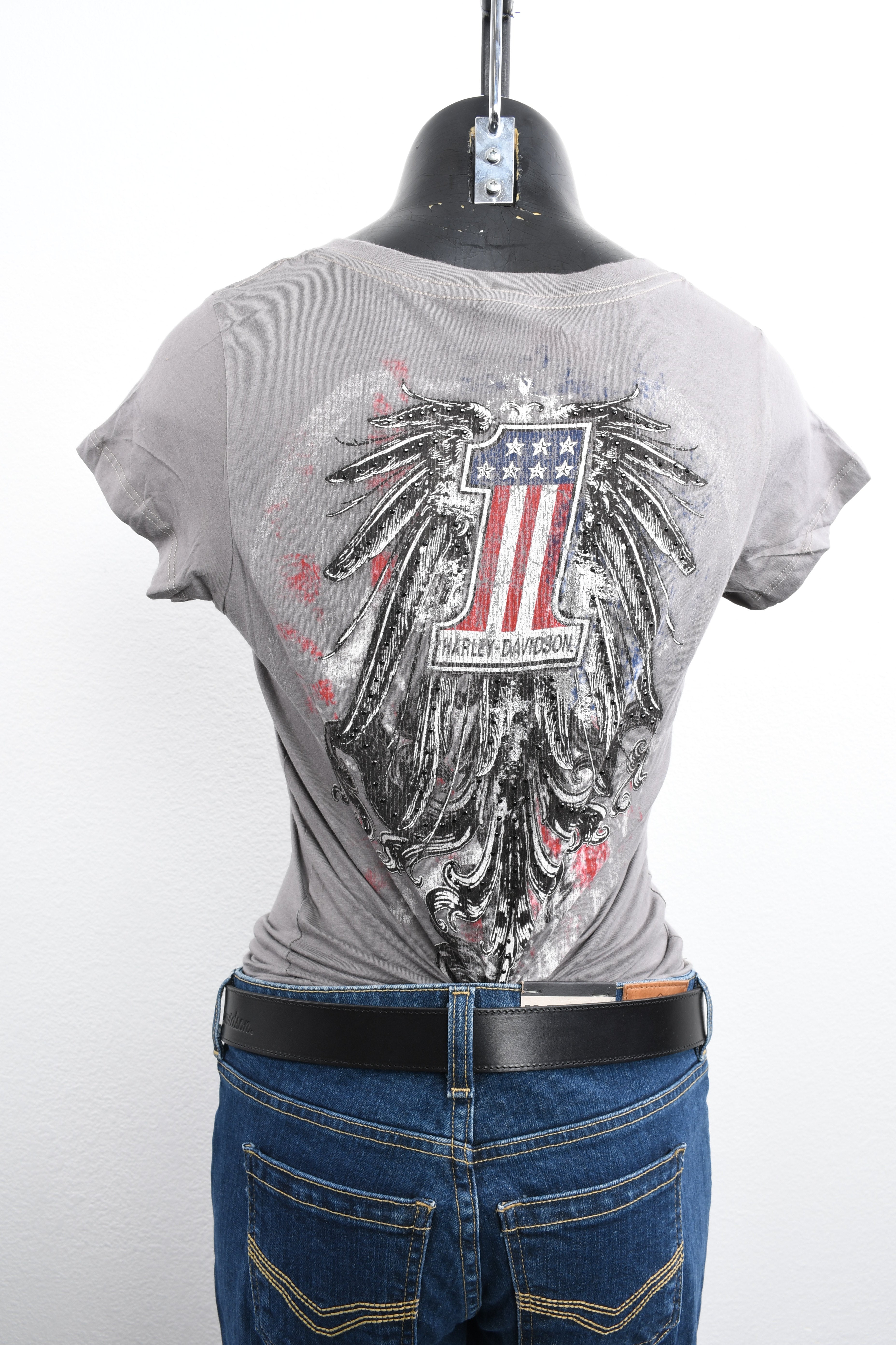 Licensed Product Women's One Mood #1 Logo with Wings Foil with Studs Grey Short Sleeve T-Shirt