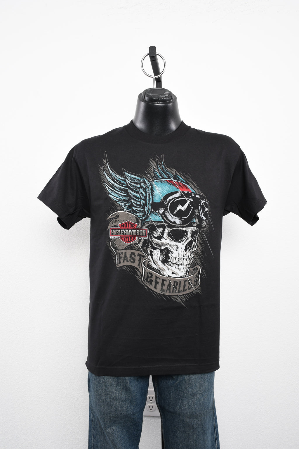 Licensed Product FAST AND FEARLESS BLACK MNS T