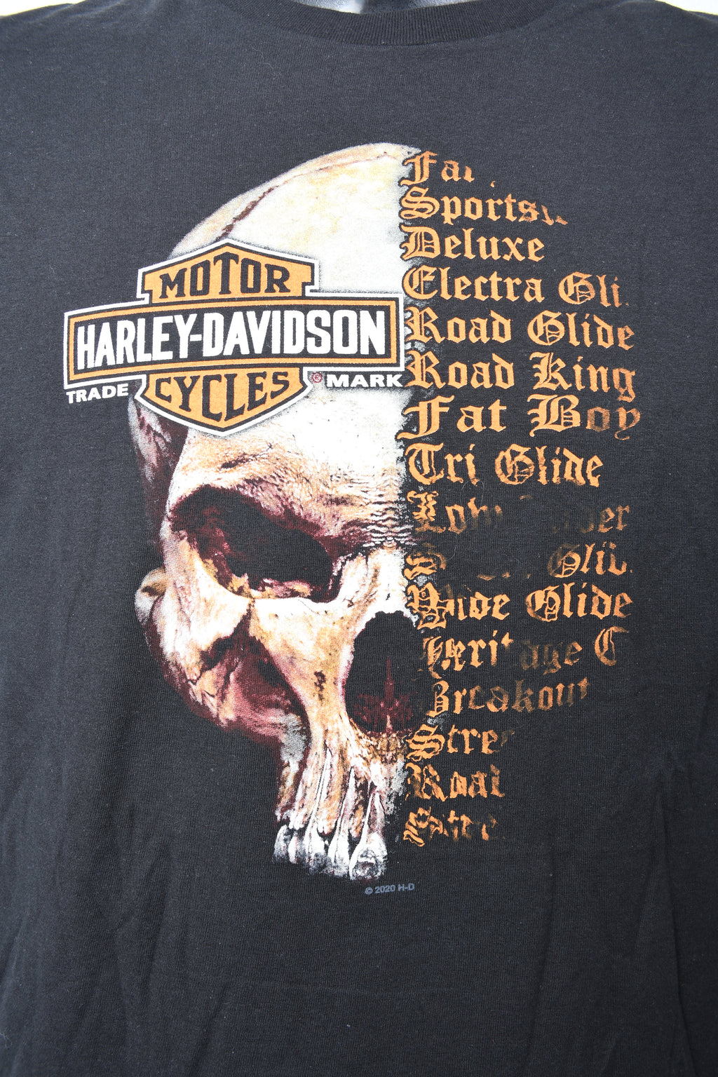 Licensed Product Mens Split Skull B&S Black Short Sleeve T-Shirt