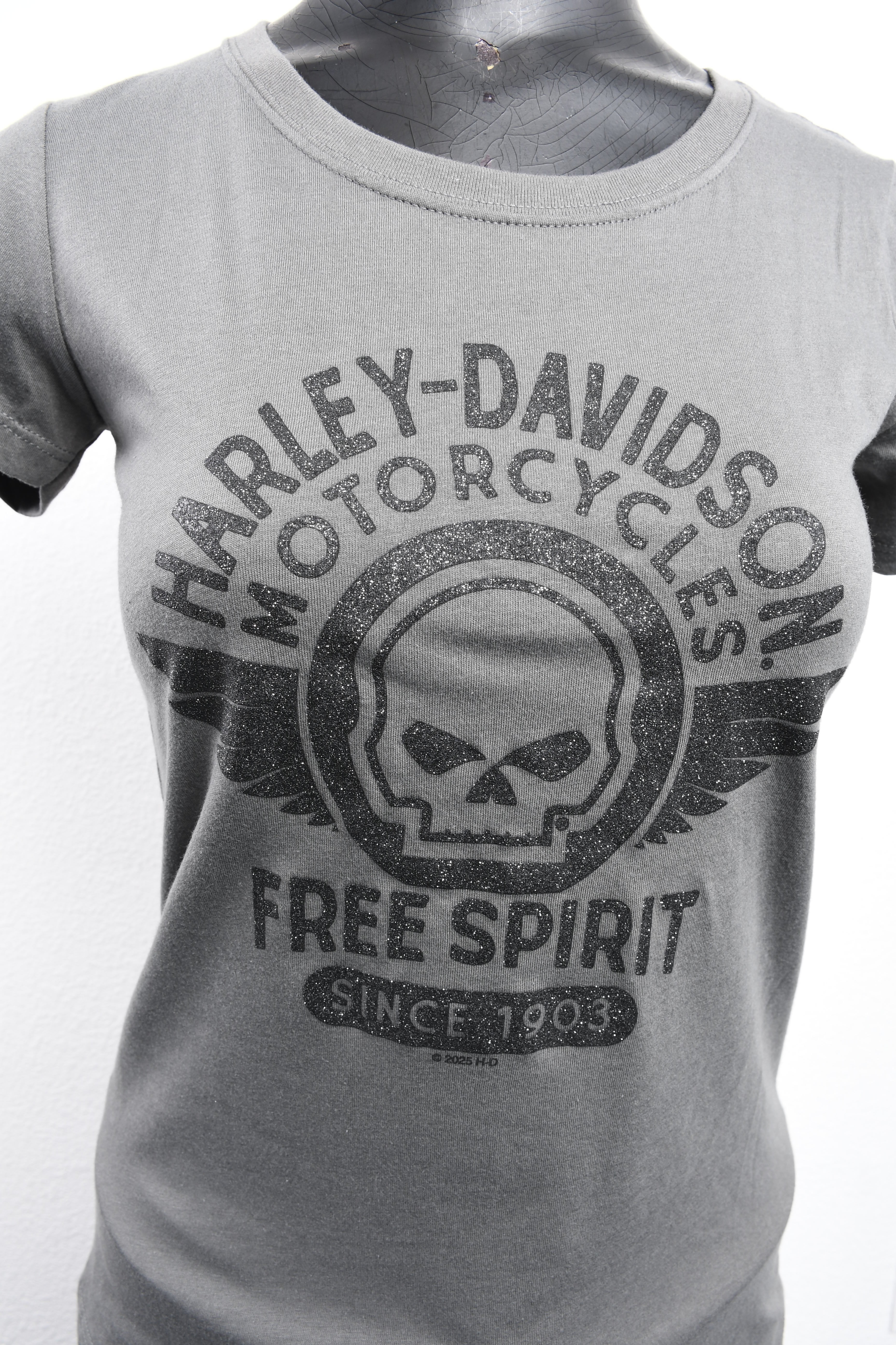 Licensed Product SKULLY CHARCOAL S/S WMNS