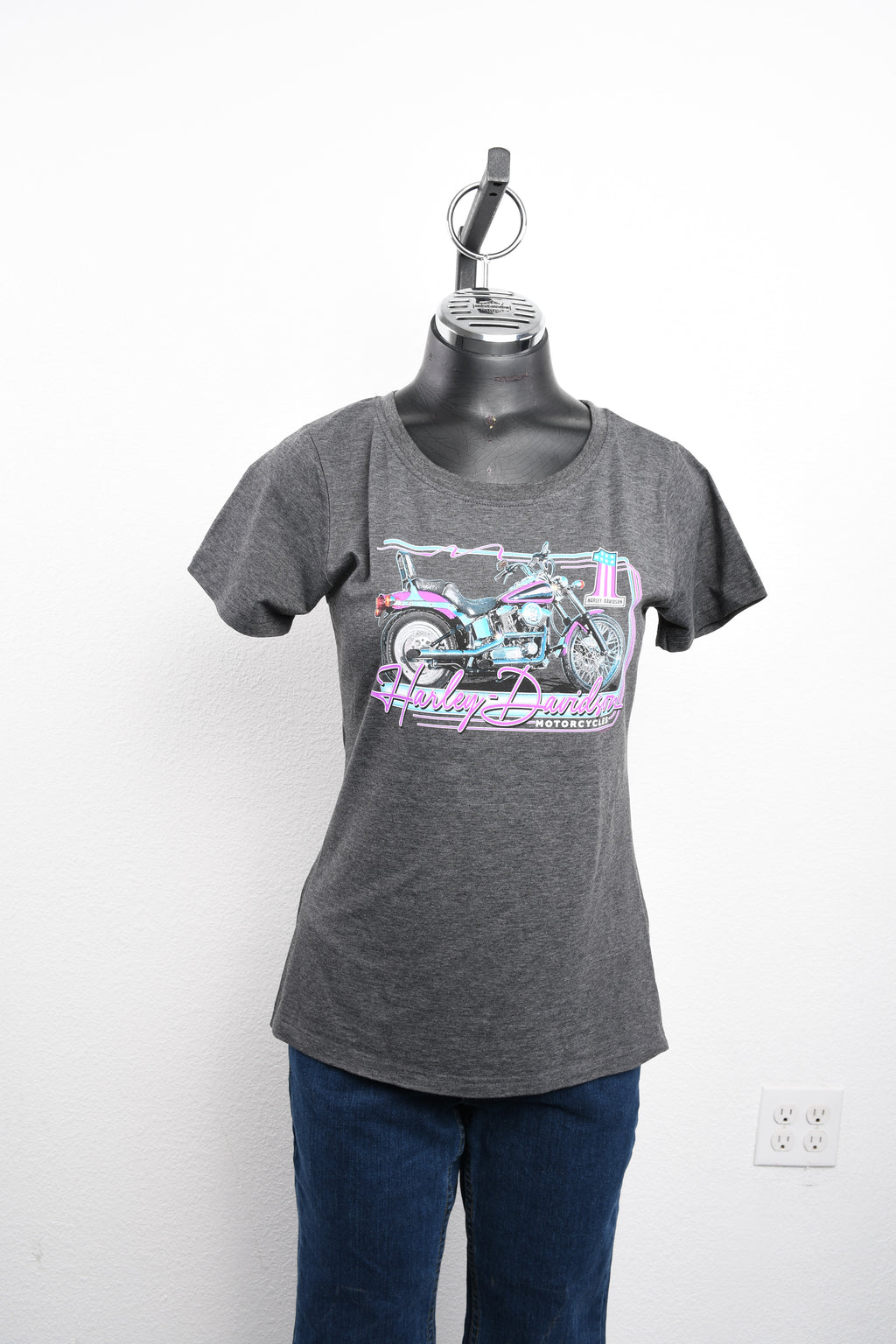 Licensed Product TEMPEST S/S BLACK WMNS