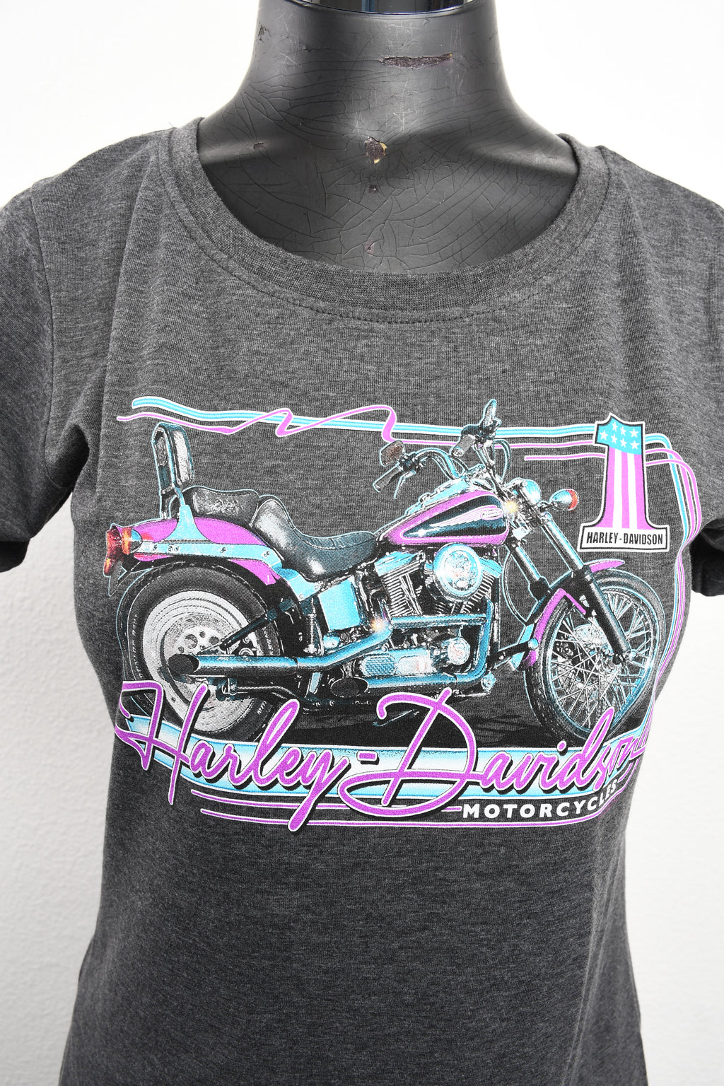 Licensed Product TEMPEST S/S BLACK WMNS