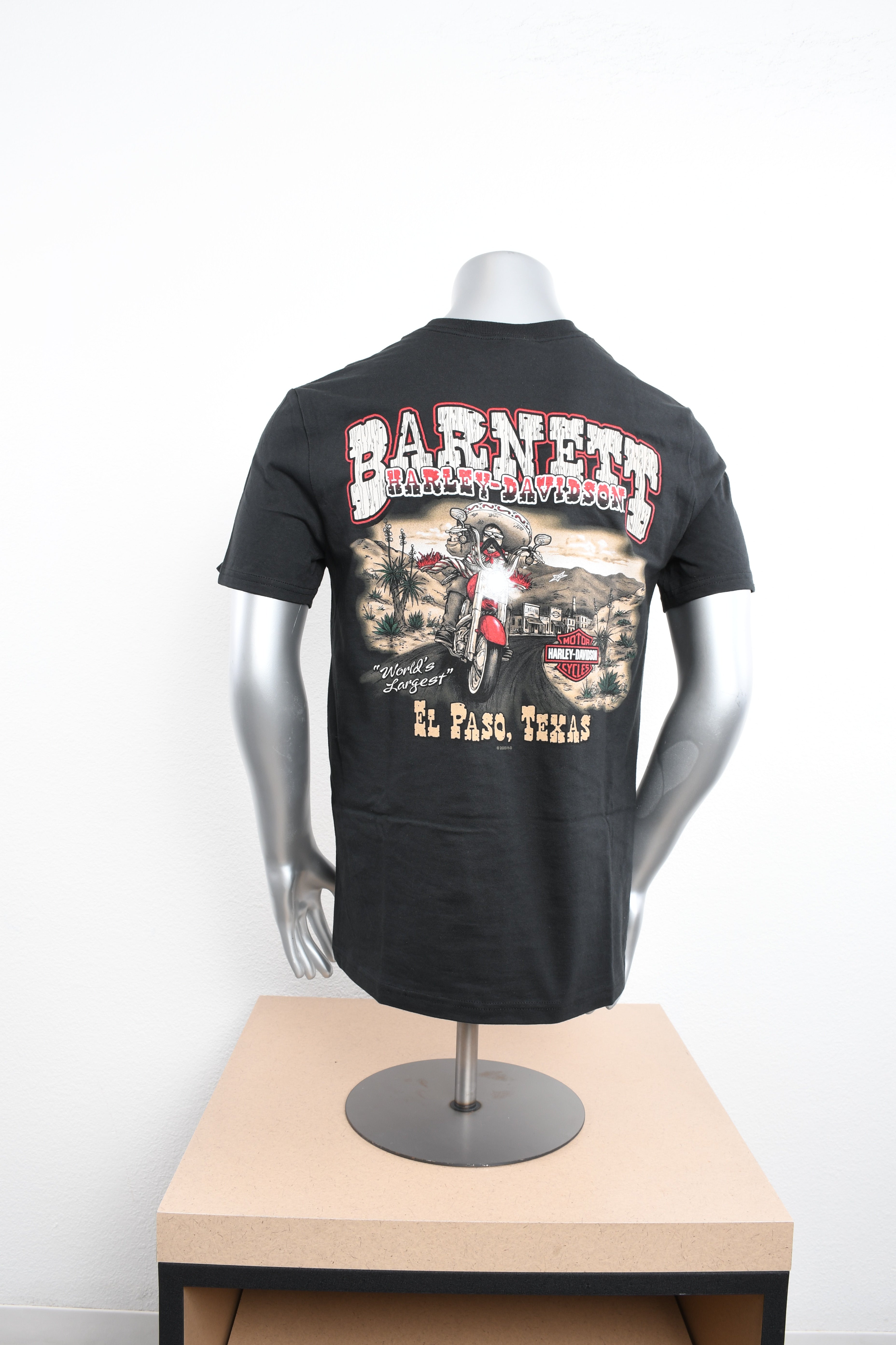 Licensed Product Mens Mexican Bandit Mini Crest Front Red Ink Black Short Sleeve T-Shirt Secondary image
