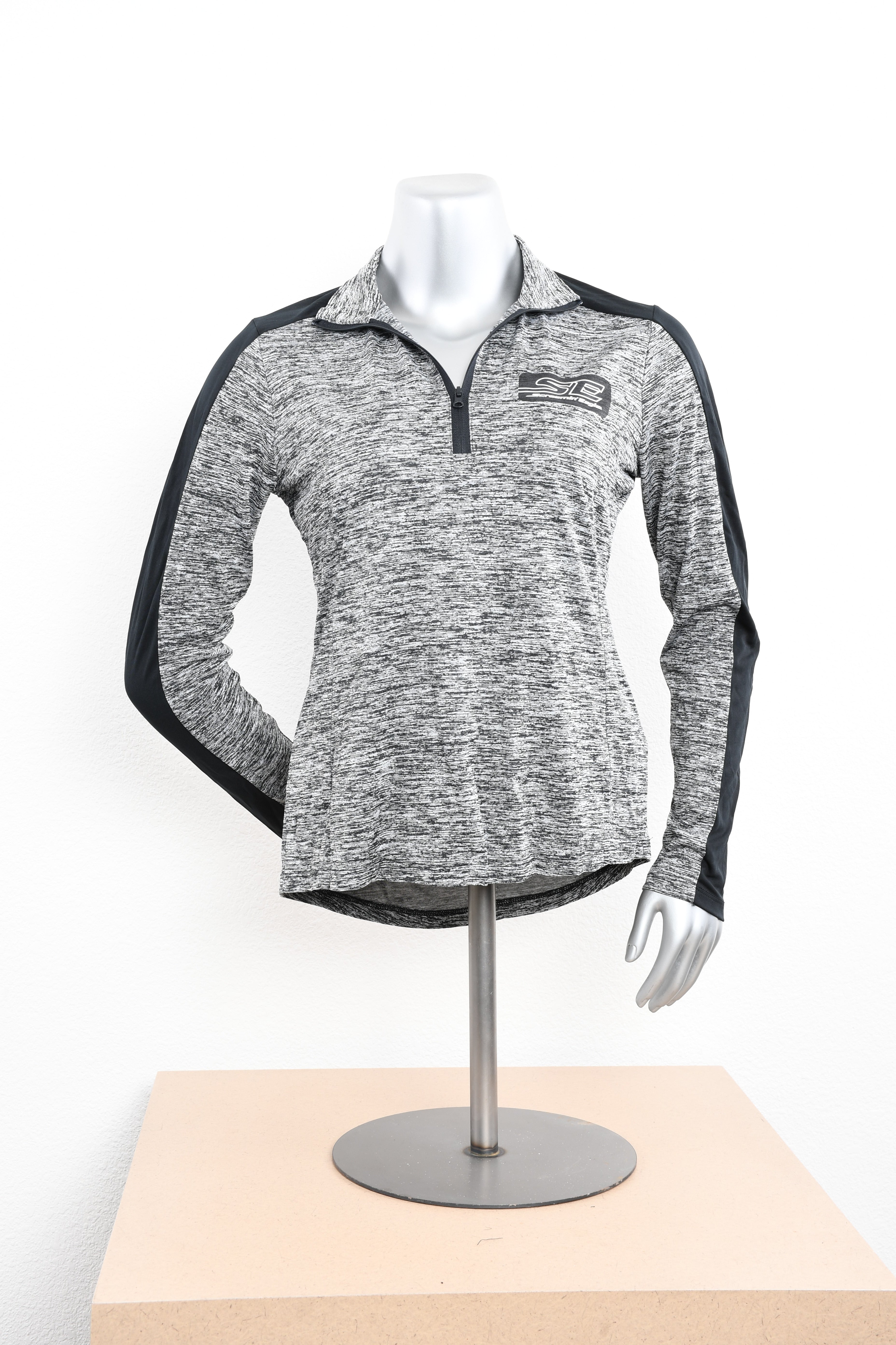 Licensed Product Womens Eagle Electric 1/4-Zip Black Long Sleeve Sweatshirt Secondary image