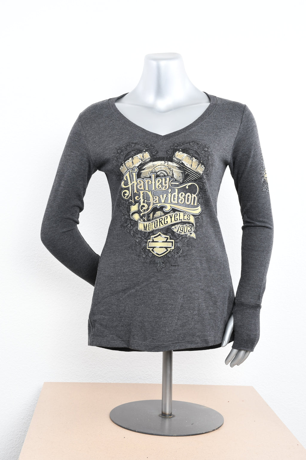 Licensed Product Womens Label Ornate Engine V-Neck Charcoal Long Sleeve Thermal