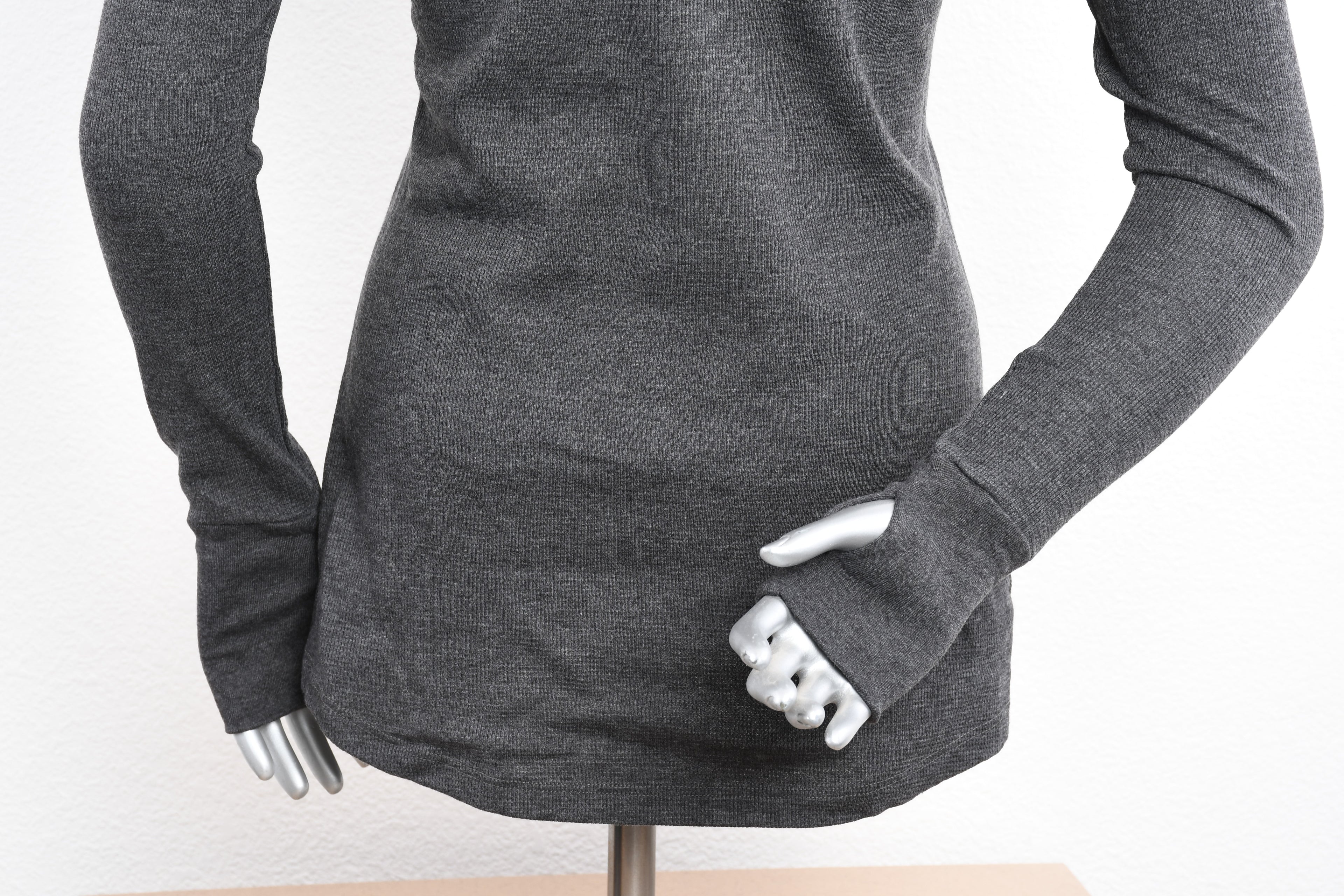 Licensed Product Womens Label Ornate Engine V-Neck Charcoal Long Sleeve Thermal
