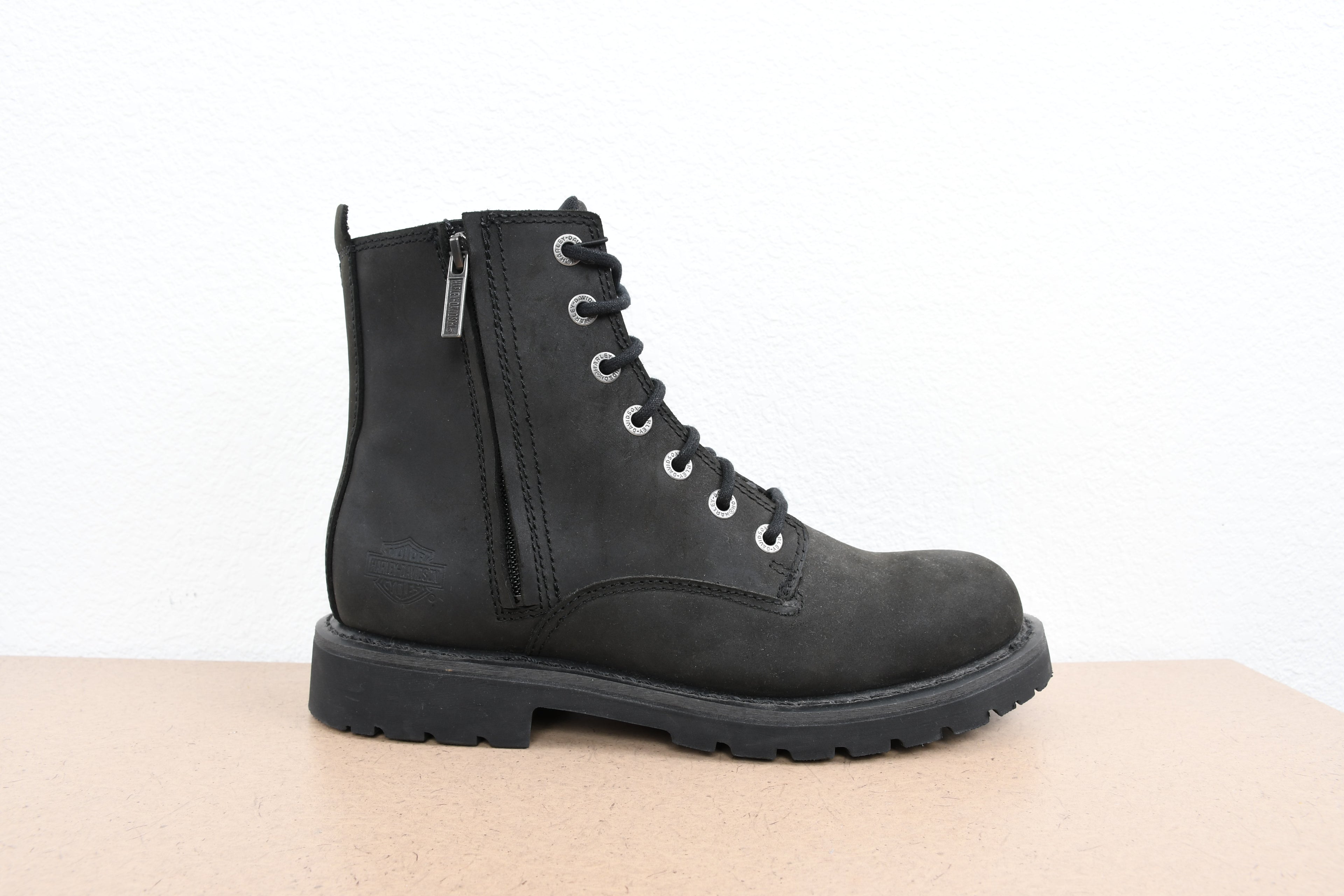 Licensed Product Mens Winslow Lace Black Leather Low Cut Boot