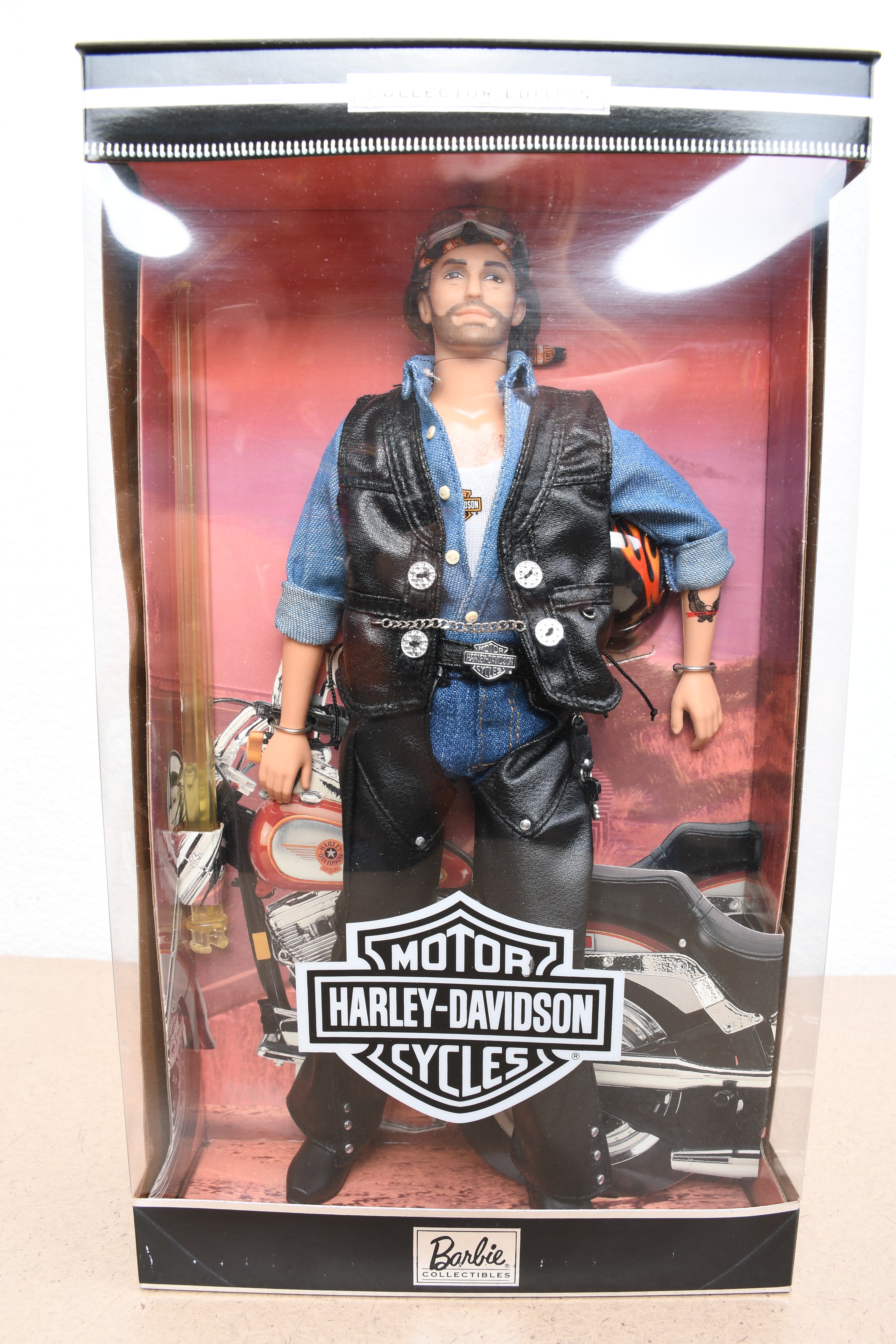 Harley-Davidson Barbie Vintage 1999 Mattel Collector's Edition Ken Doll Main image