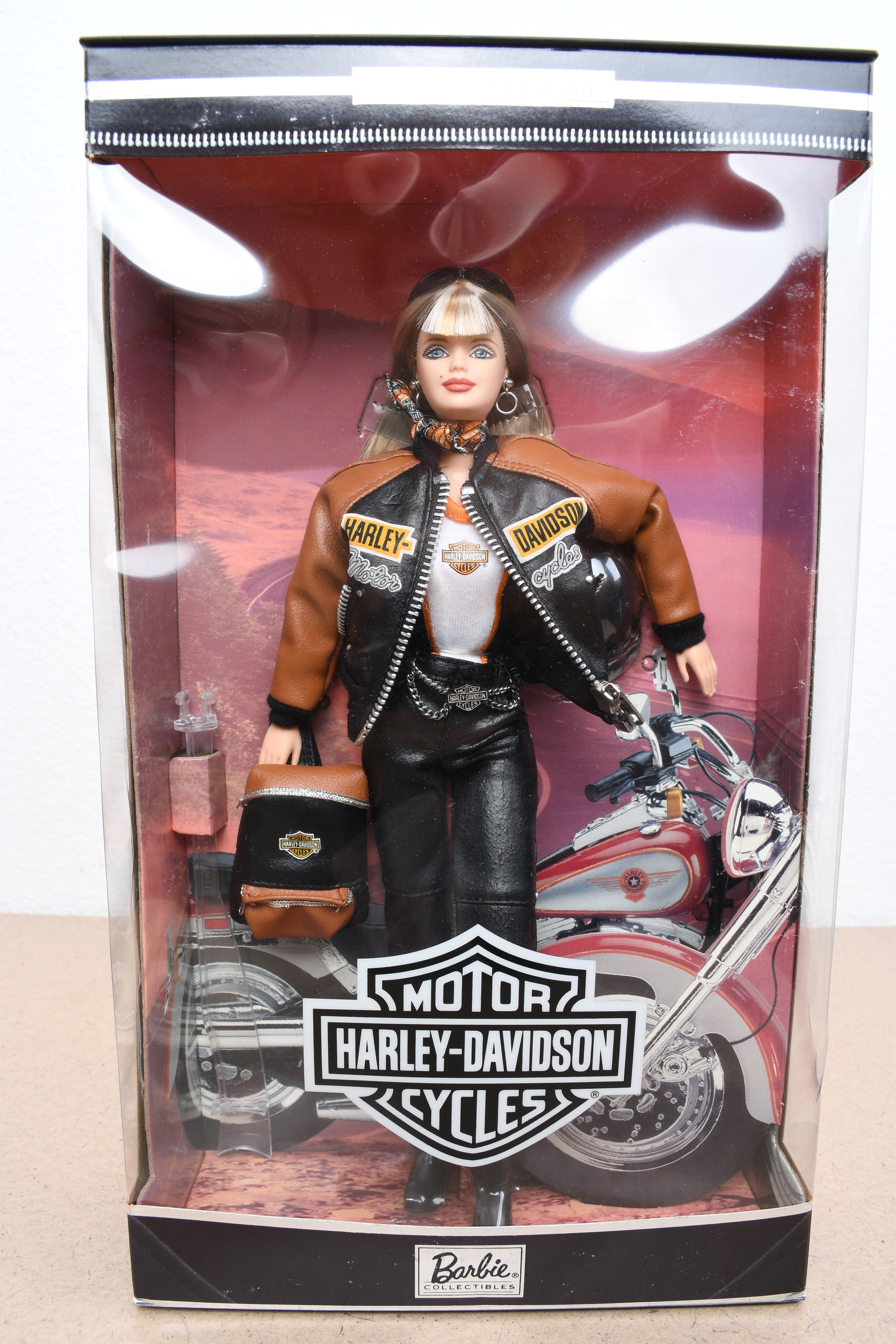 Harley-Davidson Barbie Vintage 1999 Mattel Collector's Edition Doll #4 Main image