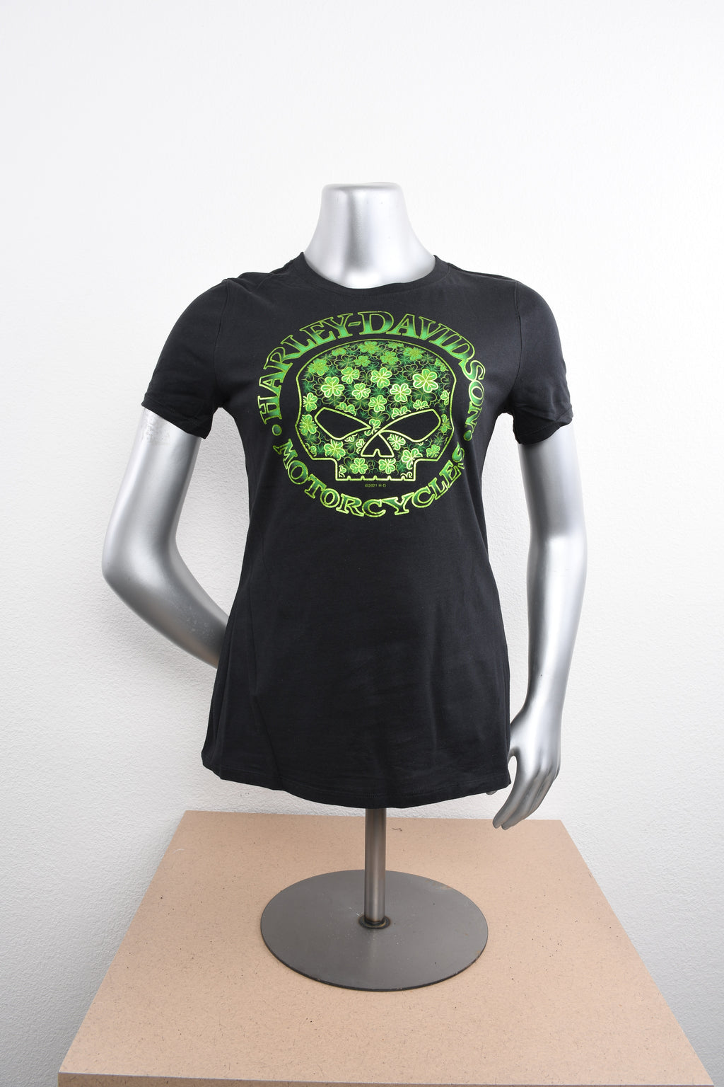 Licensed Product Womens Peridot Willie G Skull Clovers Black Short Sleeve T-Shirt