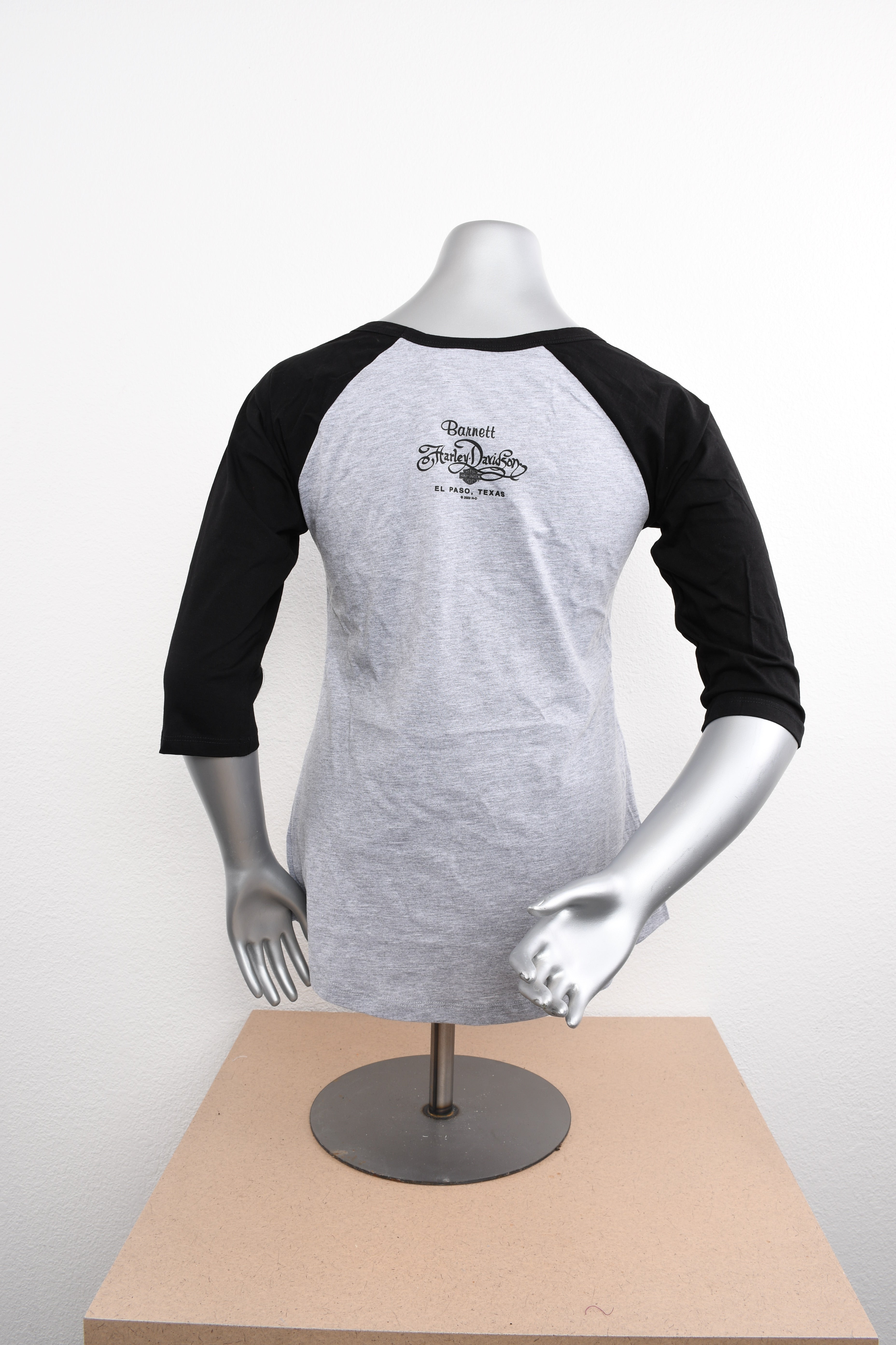 Licensed Product Womens Engrained Raglan Grey 3/4 Sleeve T-Shirt Secondary image