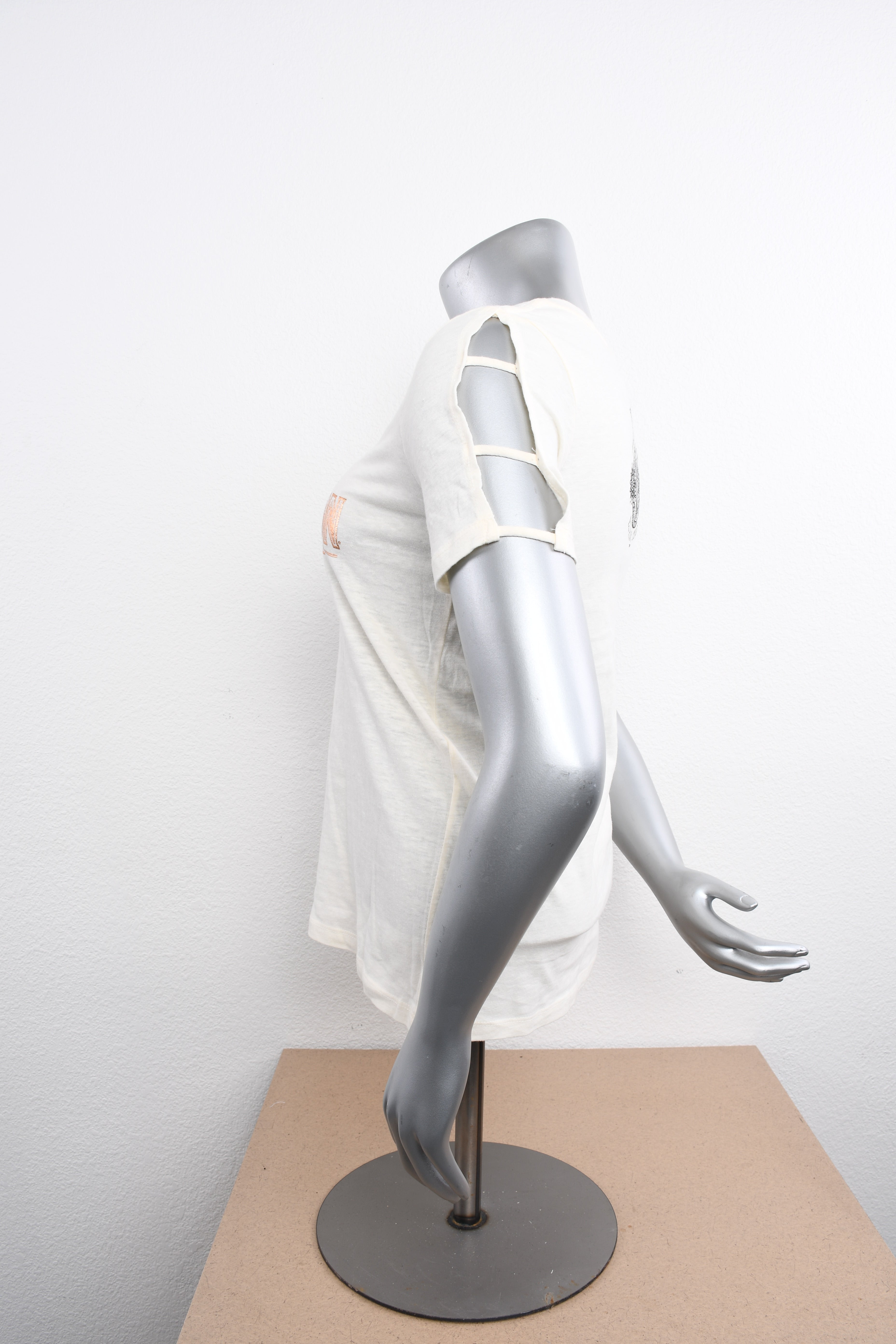 Licensed Product Womens Vintaged Lattice Sleeve V-Neck Ivory Short Sleeve T-Shirt