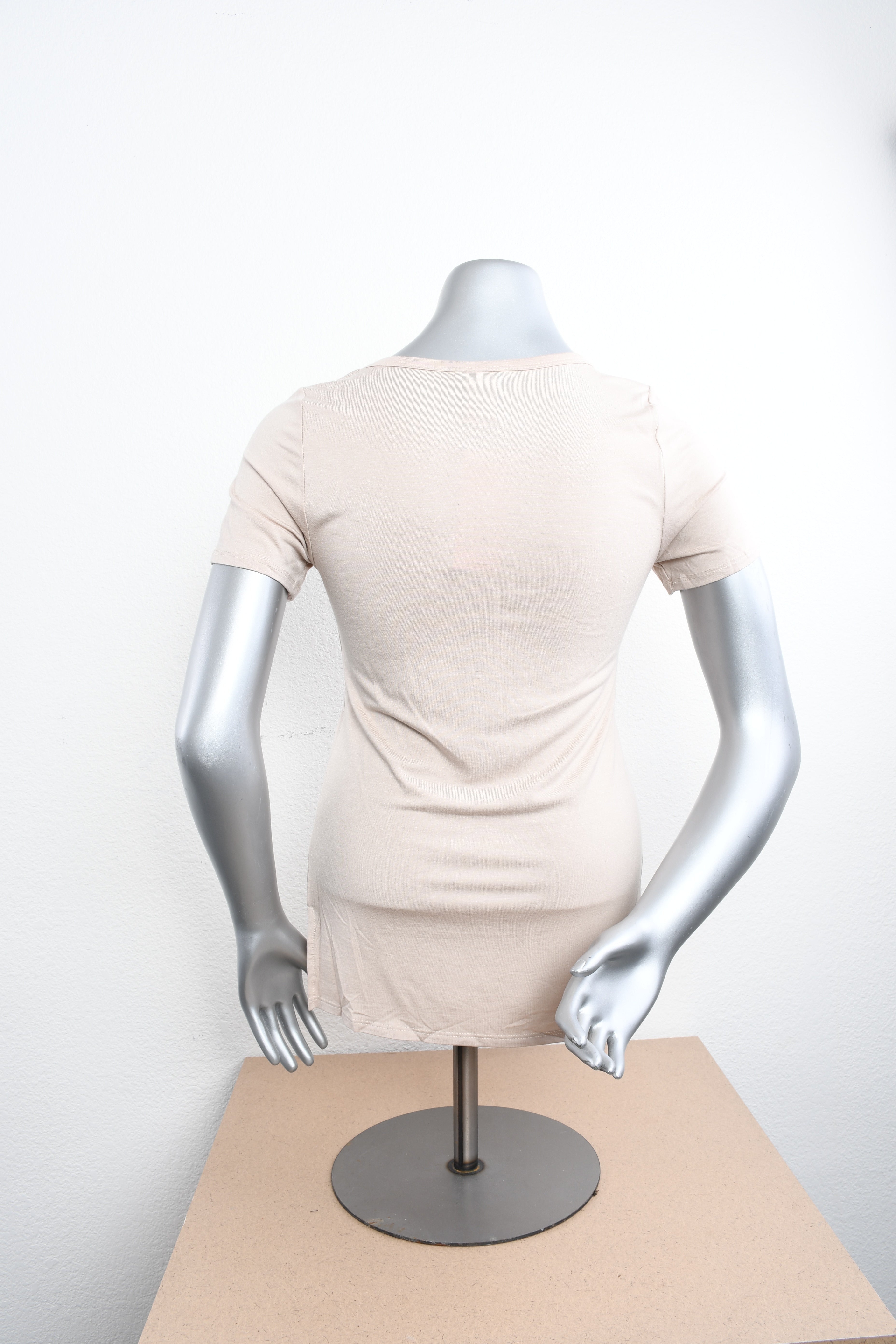 Licensed Product Womens BNS Hi-Lo Hem Sleepy Tan Short Sleeve T-Shirt