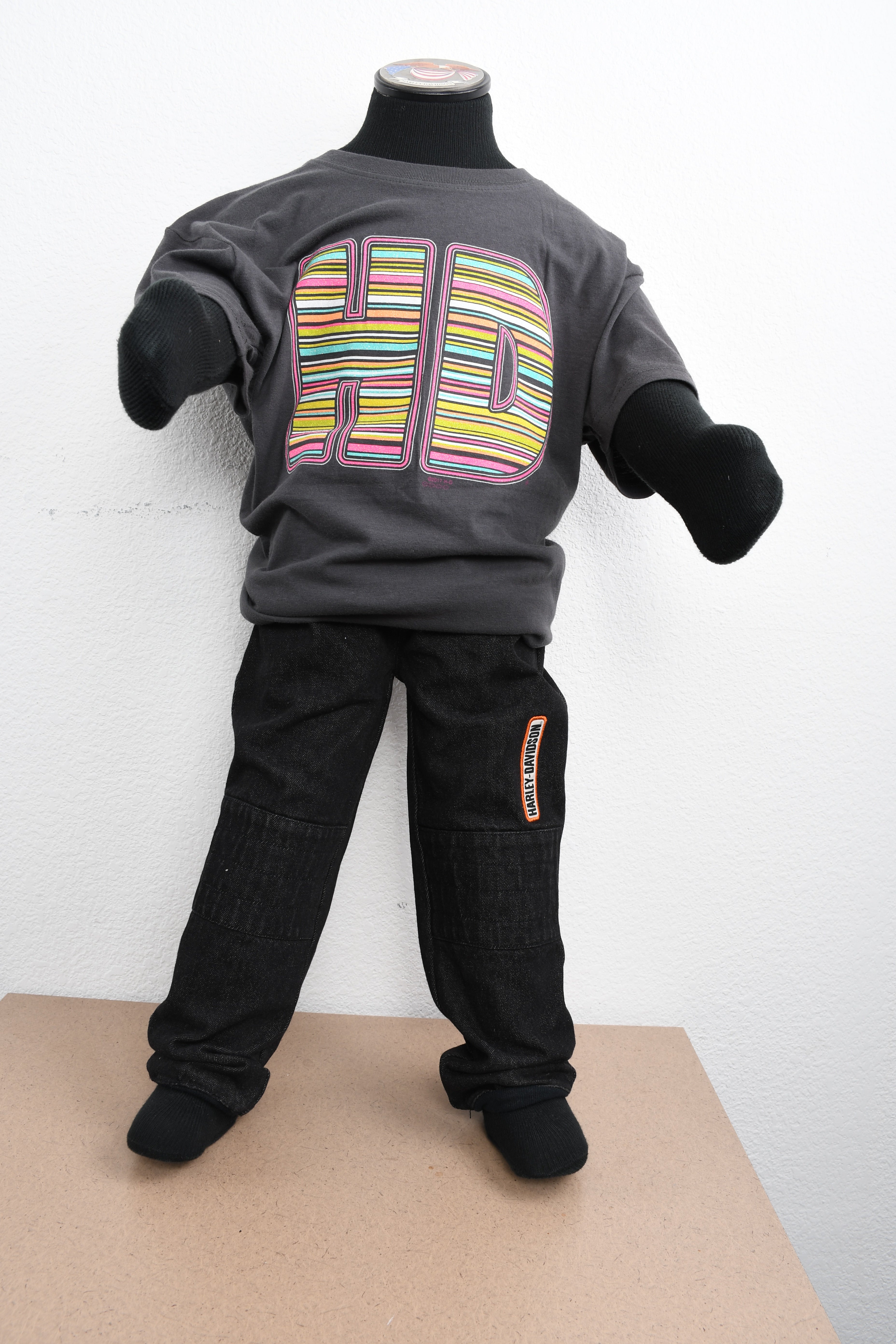 Licensed Product Girls Youth Spray Charcoal Short Sleeve T-Shirt Main image