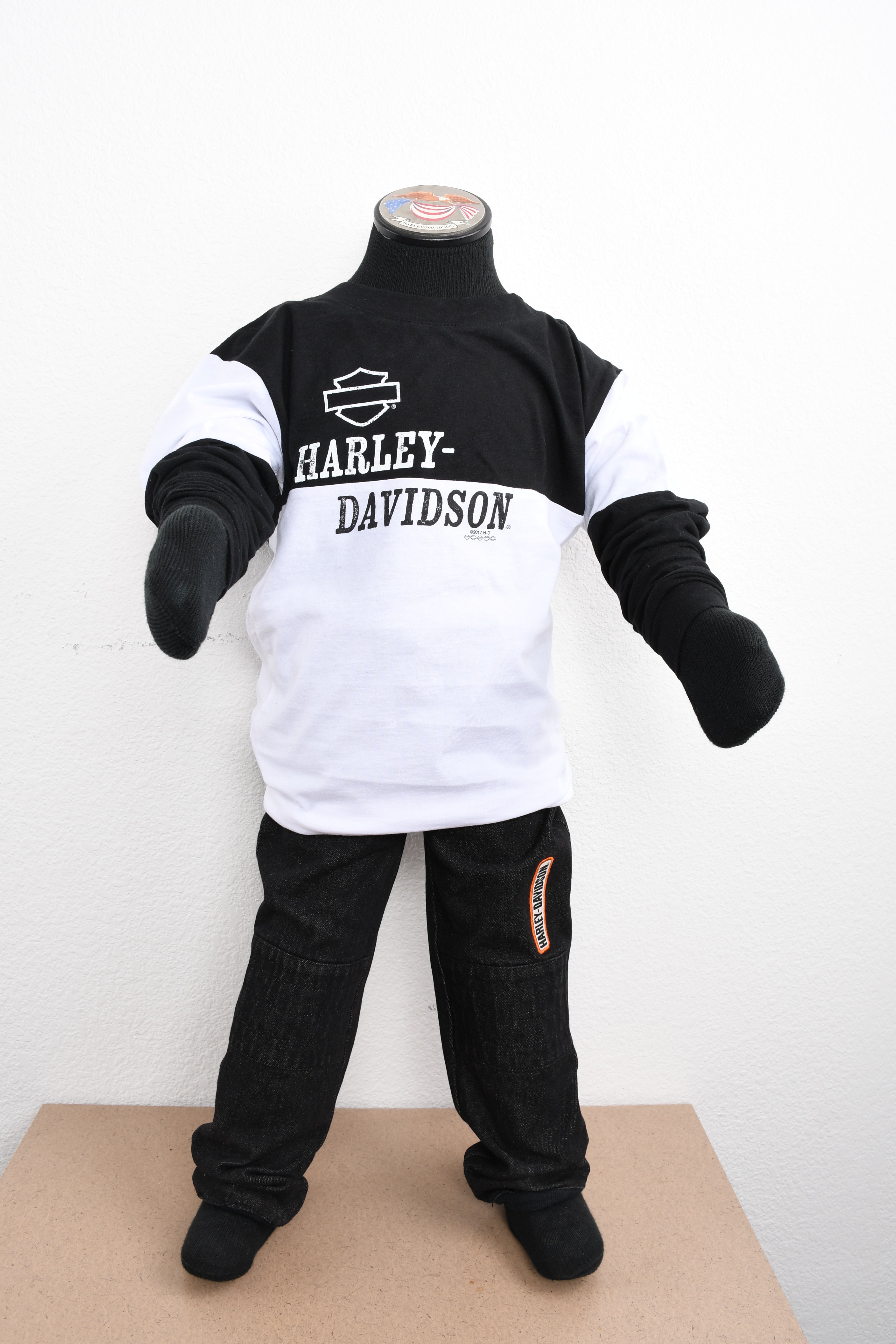 Licensed Product Girls Youth Opposite Name B&S Colorblock Black Long Sleeve T-Shirt Main image