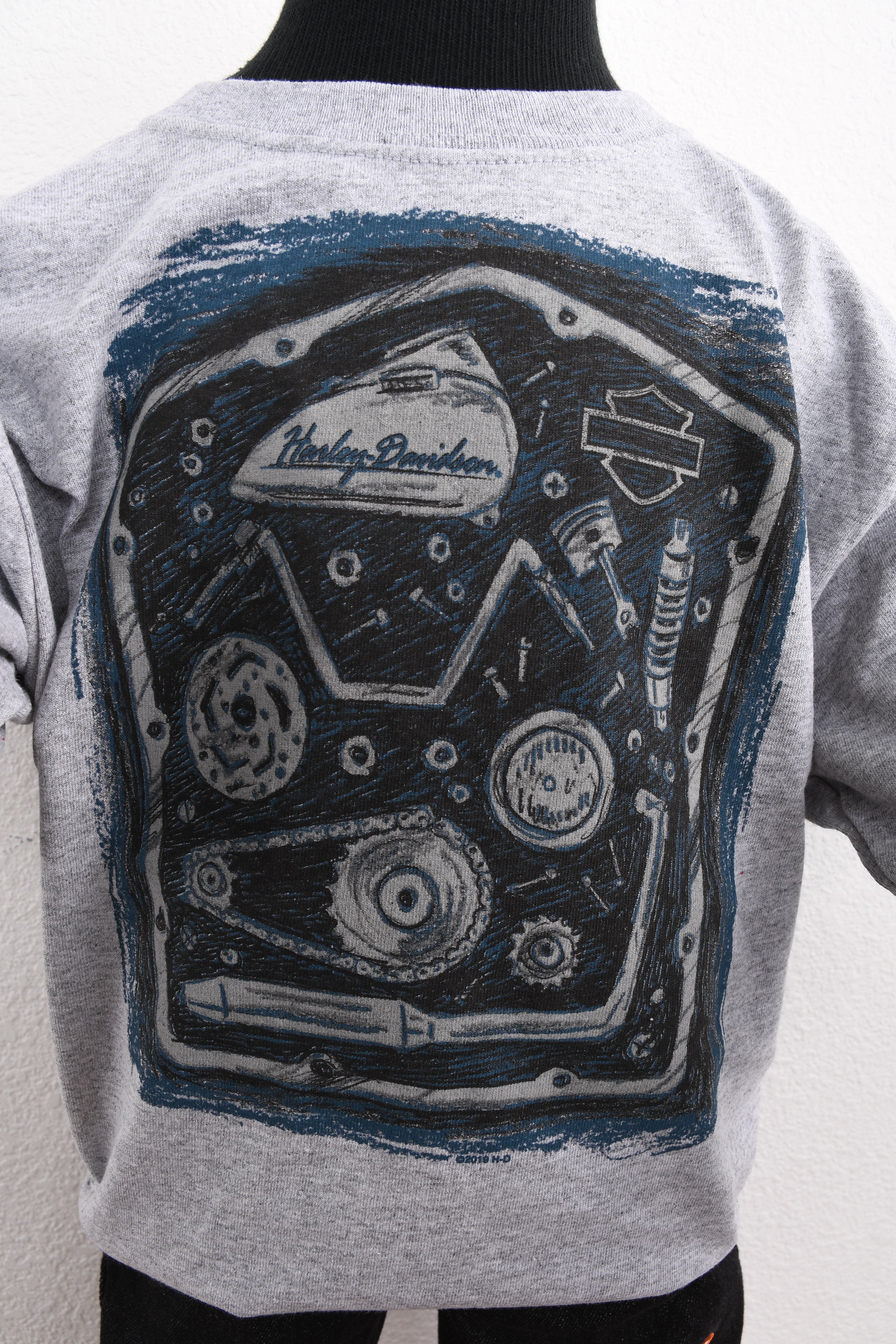 Licensed Product Boys Youth MC Parts Grey Short Sleeve T-Shirt Secondary image