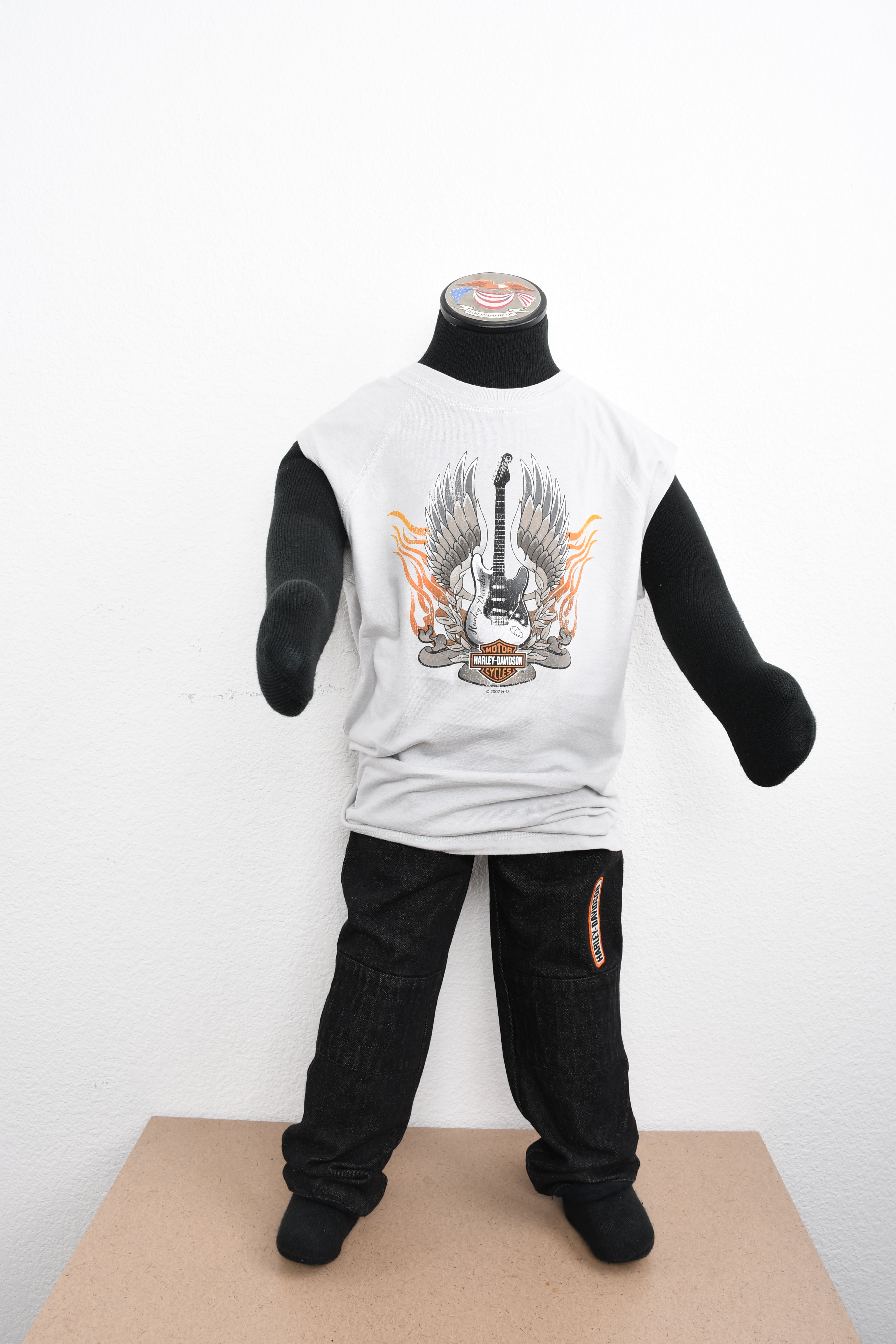 Licensed Product Boys Youth Guitar Wing Flames Grey Sleeveless Muscle T-Shirt