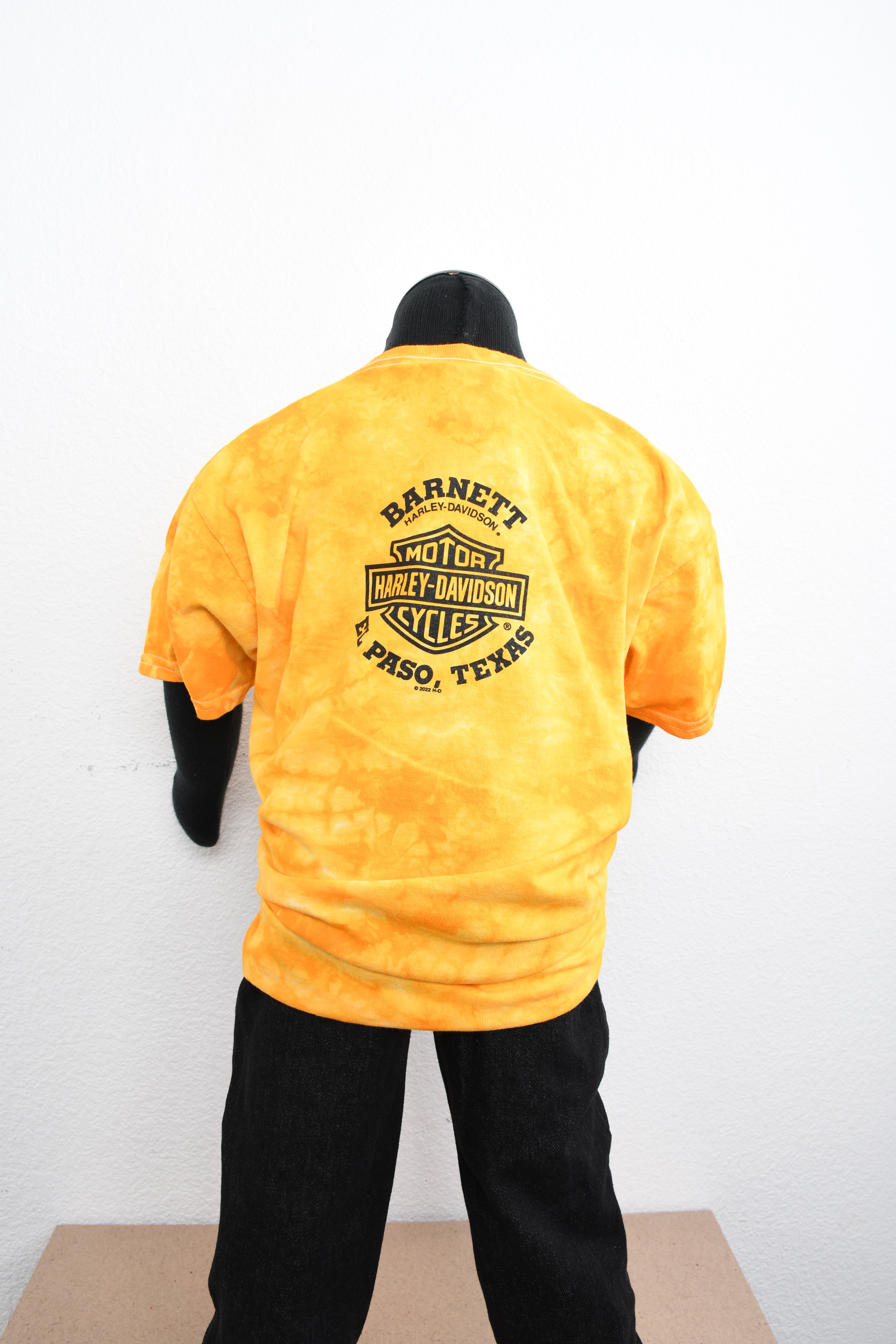 Licensed Product Boys Youth Splash B&S Crystal Wash Dye Gold Short Sleeve T-Shirt