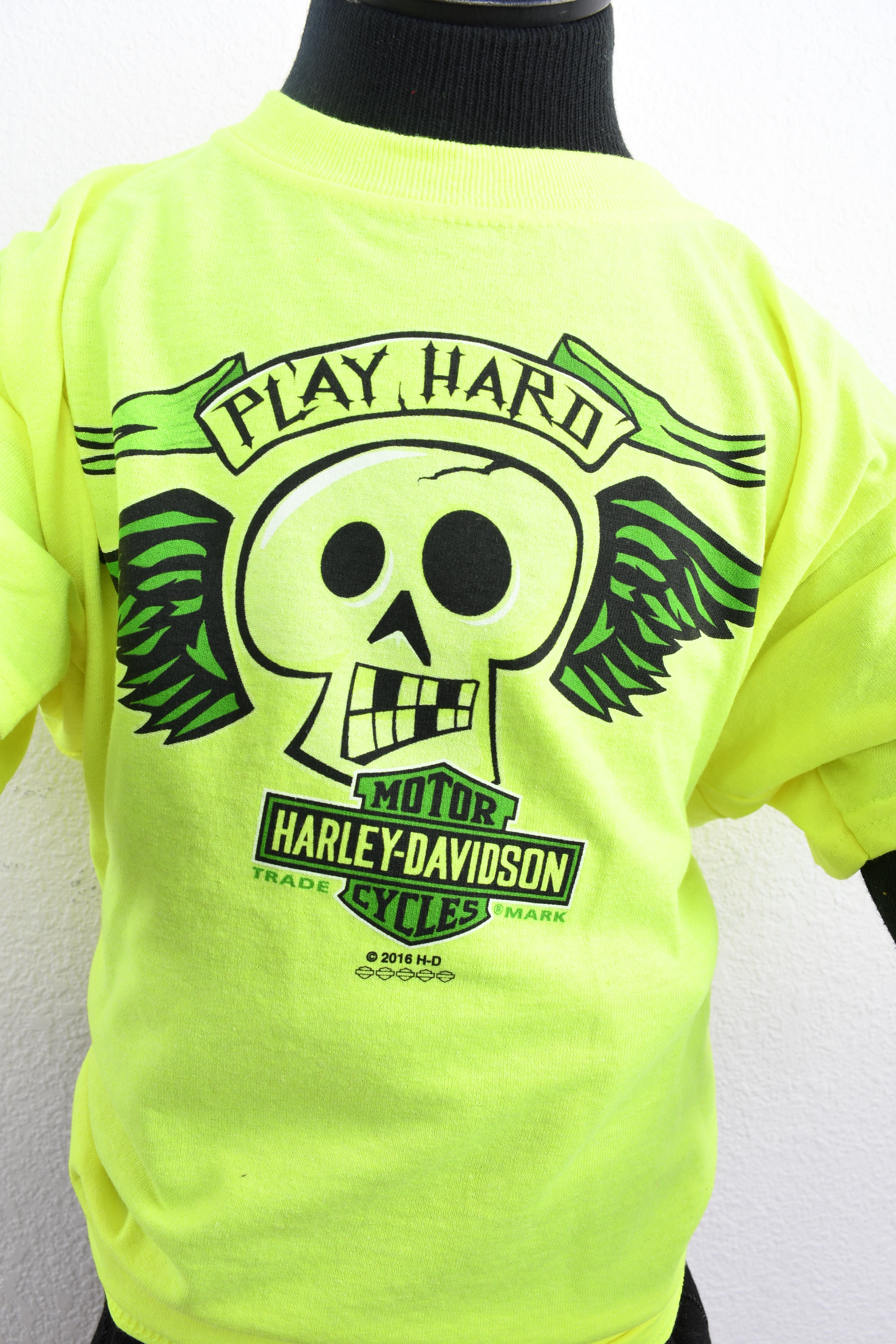Licensed Product Boys Youth Play Hard Winged Skull Safety Green Short Sleeve T-Shirt Secondary image