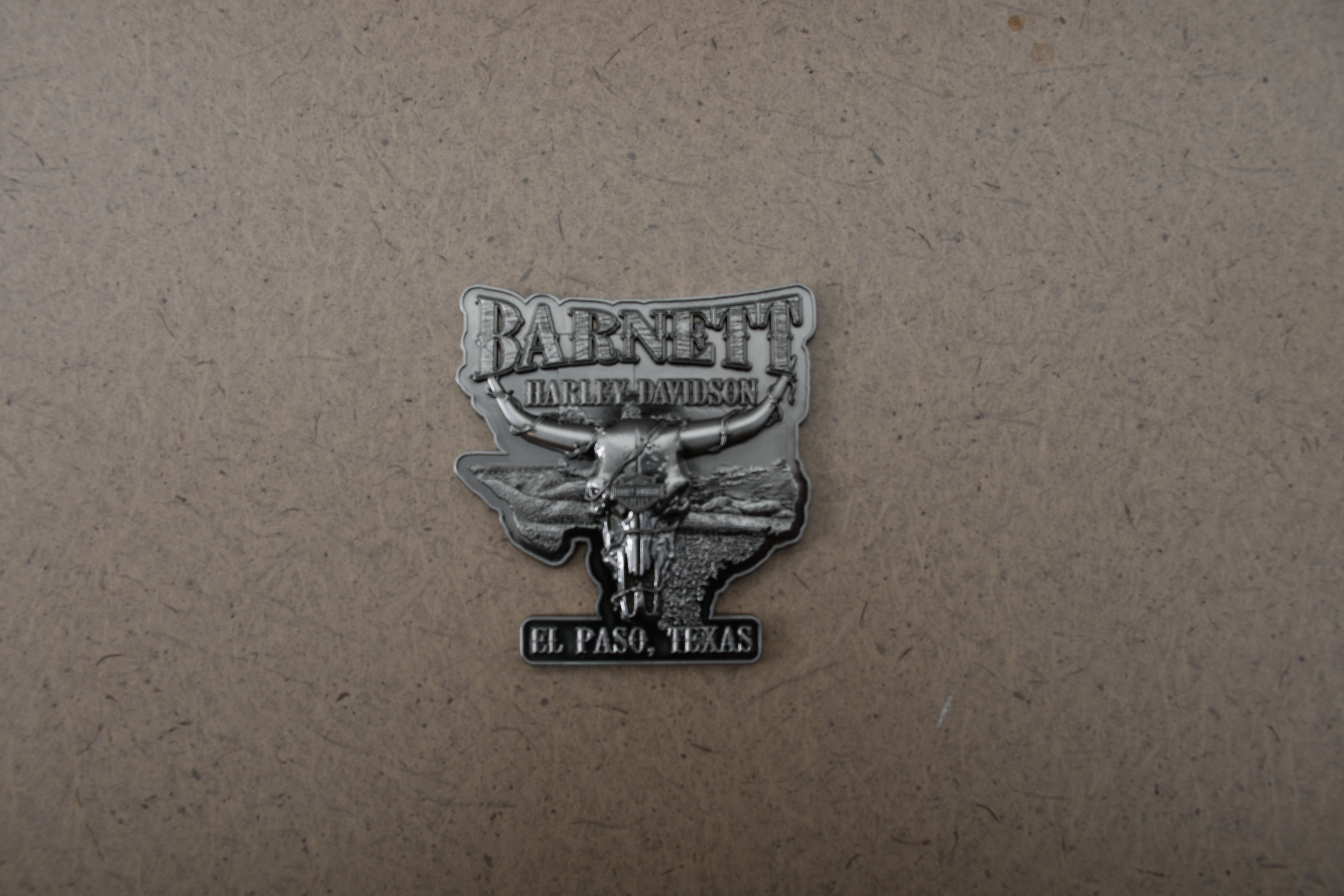 Licensed Product MAGNET 3" Barnett Steer Skull Heavy Duty Metal Main image